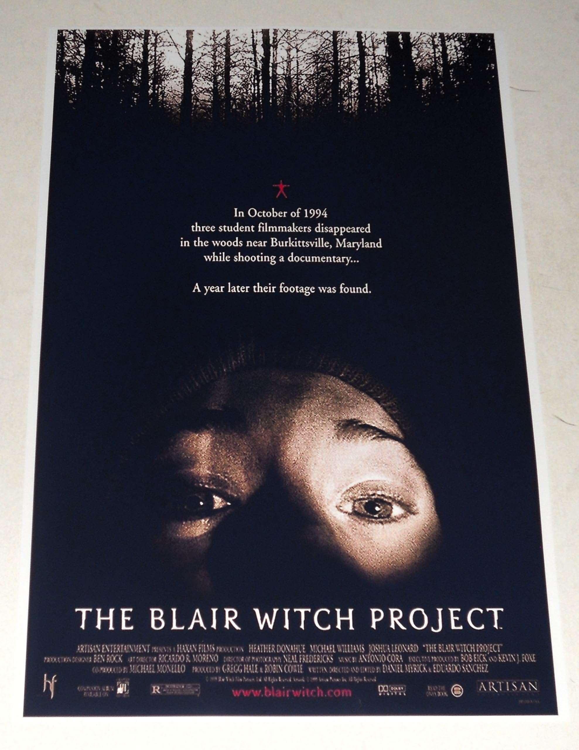 Amazon.com: Cleveland Vinyl The Blair Witch Project 1999 USA