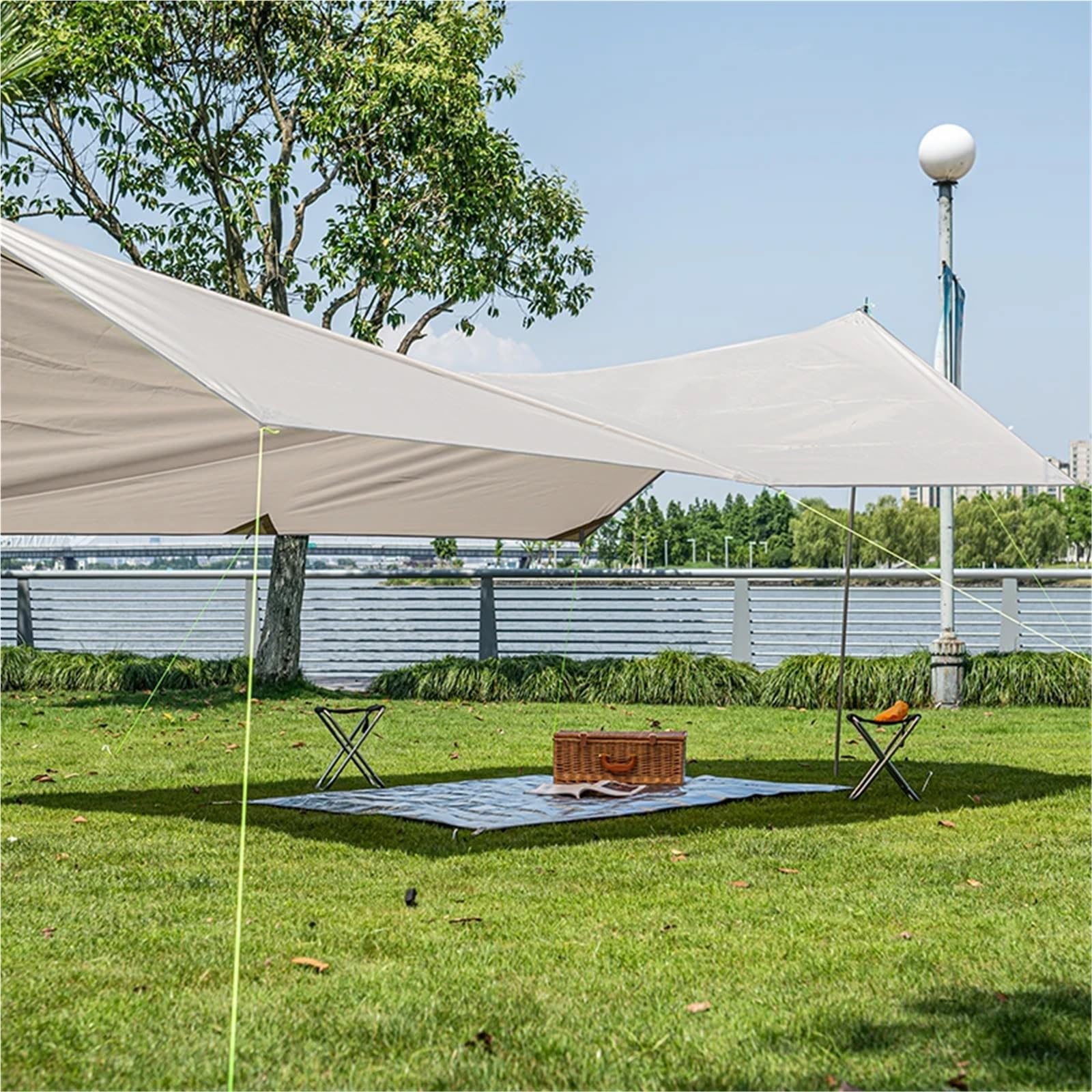 Mata kempingowa z folii aluminiowej, Karimata z folii aluminiowej, składana ultralekka mata podłogowa, izolacja termiczna