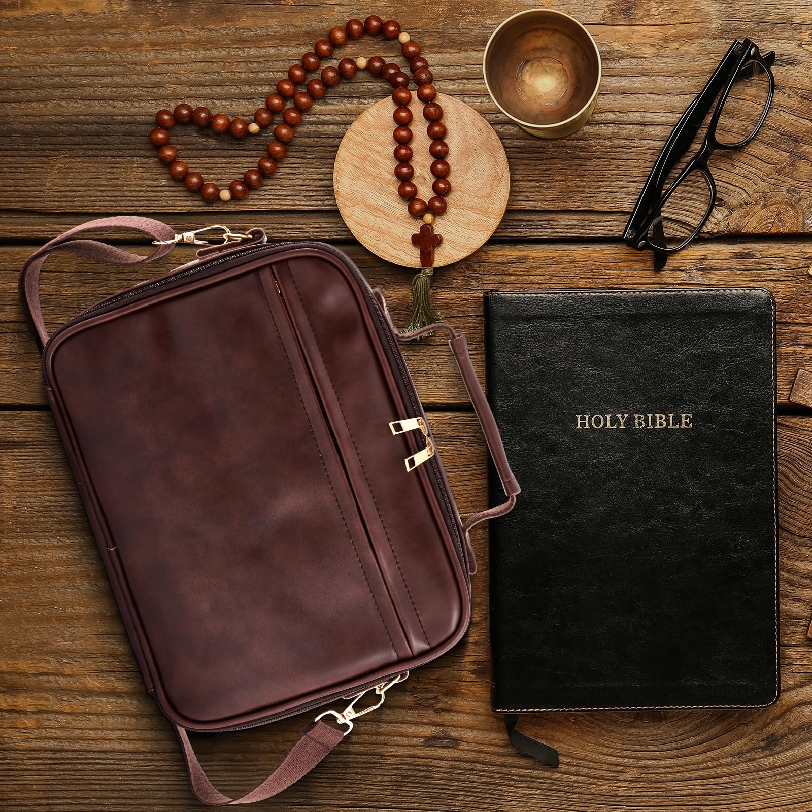 Sinload Étui de bible vintage en cuir avec onglets de la Bible, 4 stylos gel, 8 surligneurs, étui de bible avec bandoulière pour étude, sac d'église fabriqué à la main et cadeau religieux pour homme