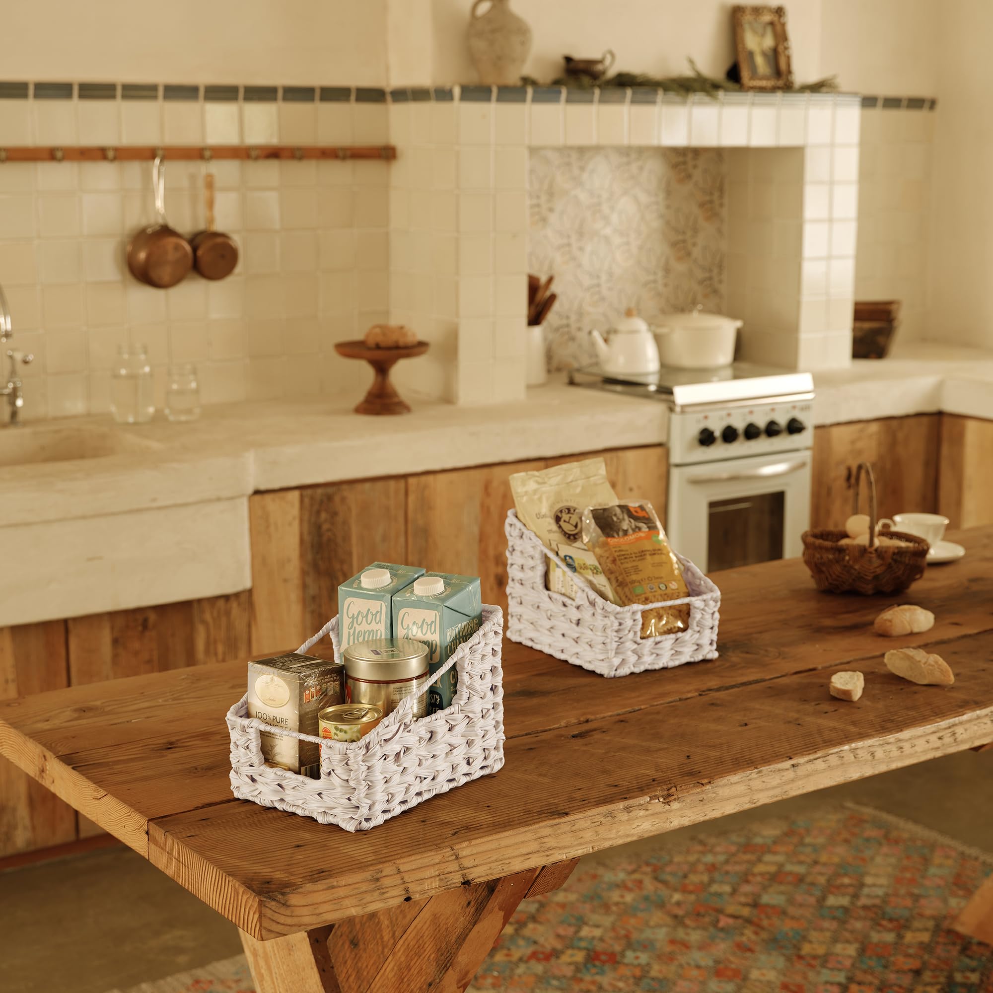 GRANNY SAYS Cestino in vimini con manici, cestini decorativi trapezoidali, cestini in vimini impermeabili per scaffali, cesti in vimini per organizzare, burro latte, confezione da 2