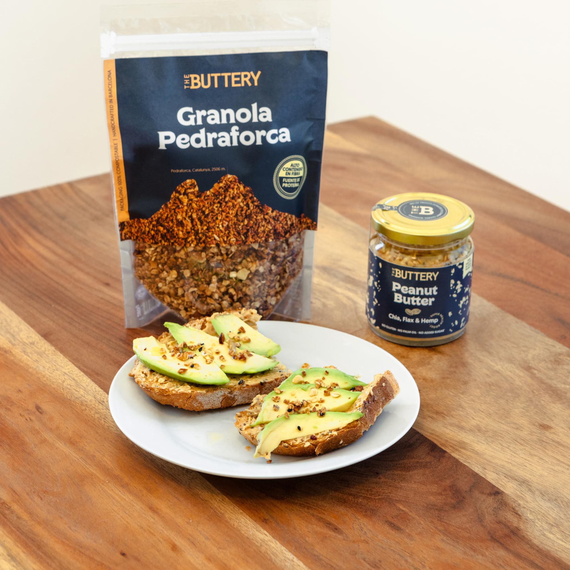 The Buttery – Granola Pedraforca - Crema de Cacahuete Chocolate & Dátil. Fuente Proteína/Fibra. Avena, Anacardo, Almendra, Chía, Lino, Cáñamo, Sésamo, Aceite Oliva V. Extra, Miel, Coco, Canela - 280g