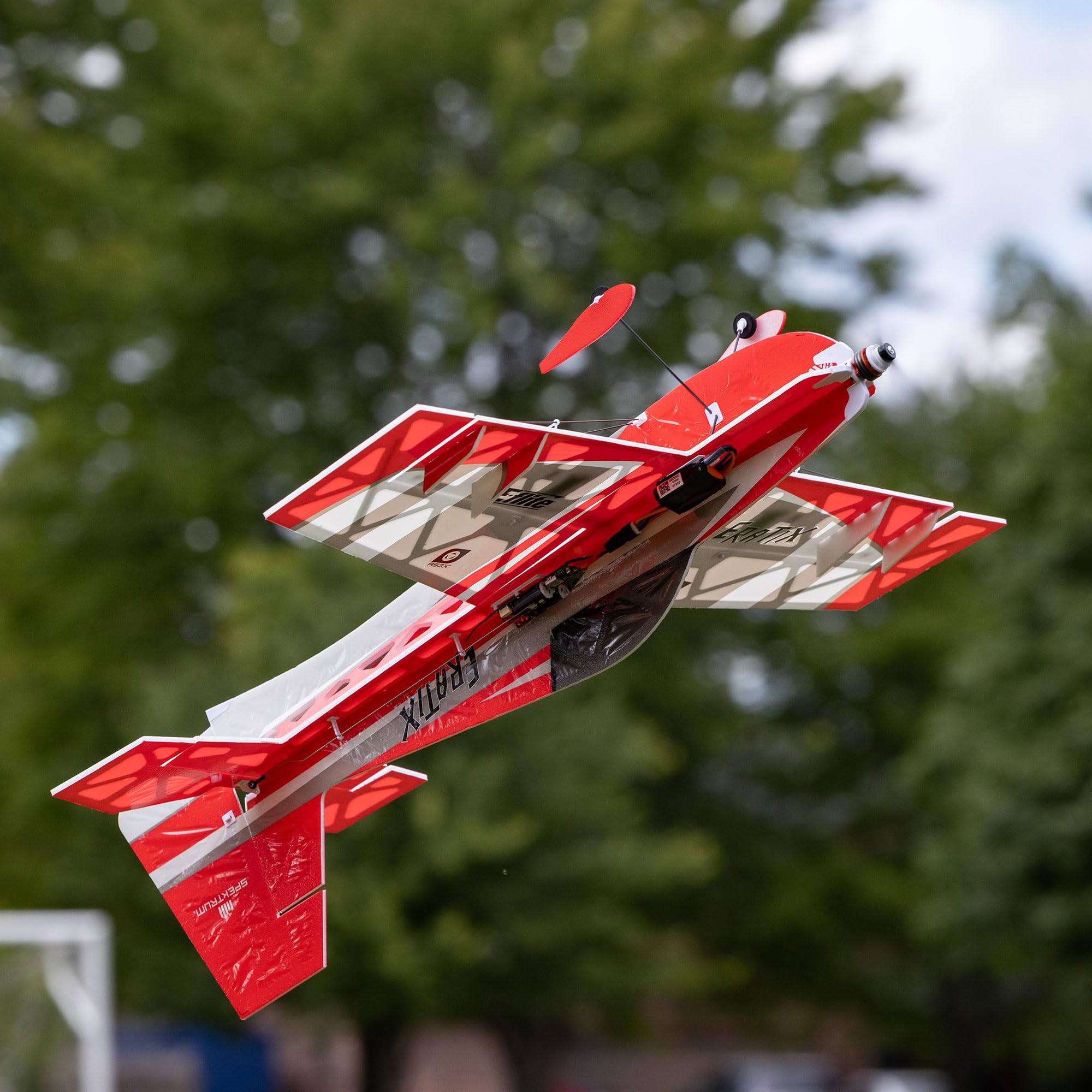 E-flite UMX Eratix 3D FF 450mm BNF Basic RC Flugzeug | Kompakter 450-mm-3D-Kunstflieger mit AS3X, SAFE Select und bürstenlosem Motor für kraftvolles Hovern.