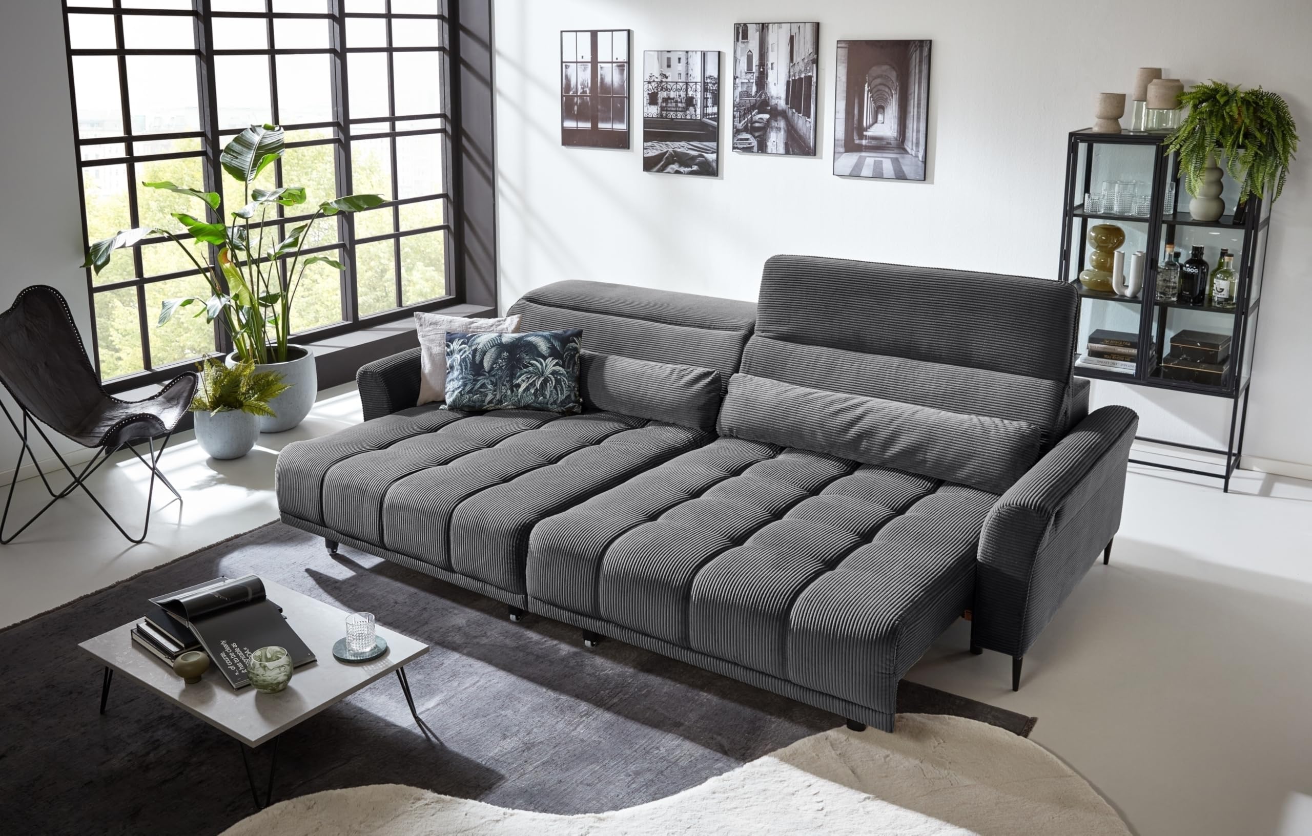Big-Sofa >Wolve< in grau, 2 elektrische XXL-Sitztiefenverstellungen, Nosagunterfederung, Polyätherschaum, 2 manuell verstellbare Kopfteile, inkl. 2 Zierkissen (Nierenkissen), 280x108x118 cm (BxHxT)
