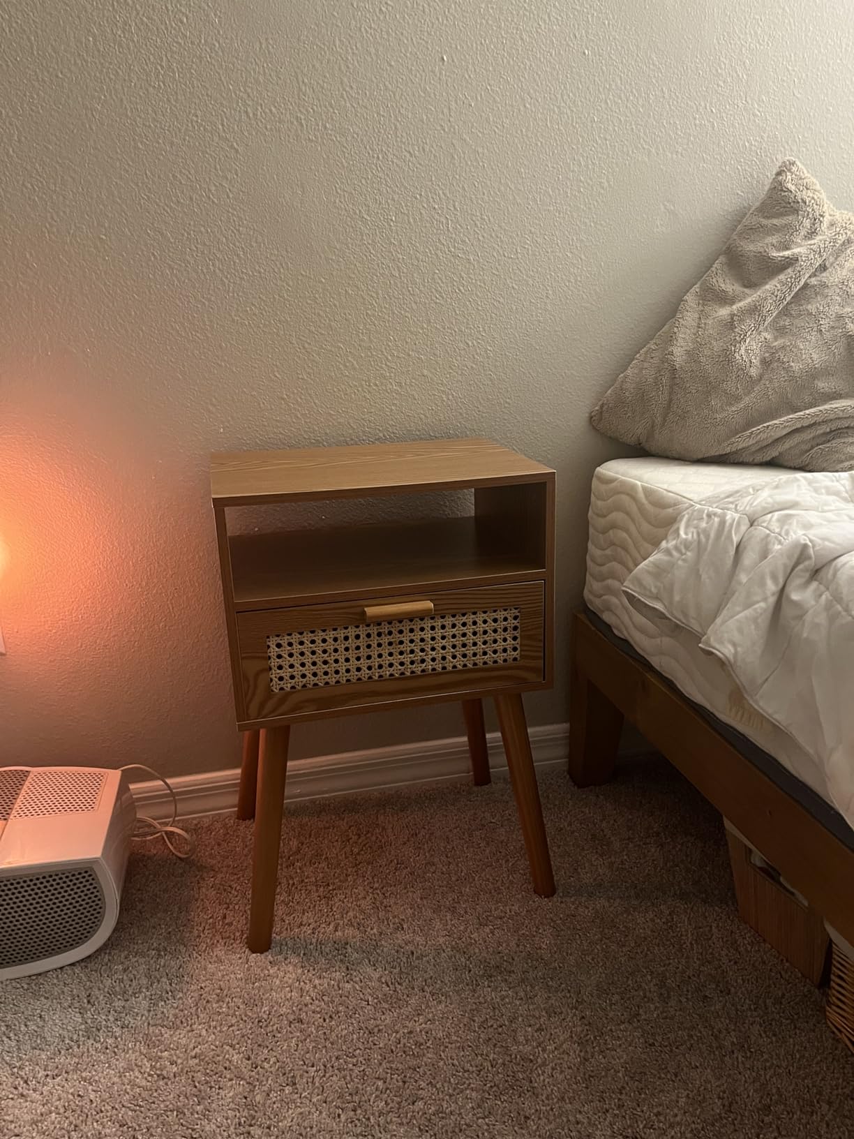$11/mo - Finance MaxSmeo Mid Century Modern Nightstand with Charging ...