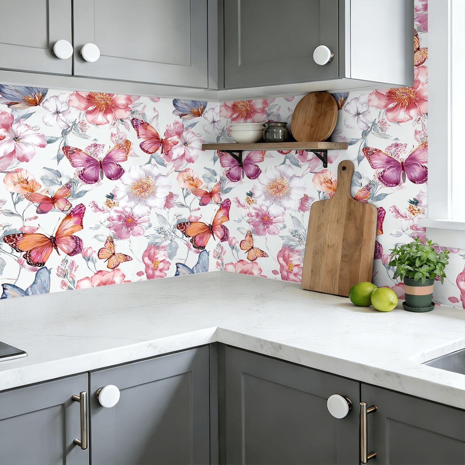 Rivestimento autoadesivo per mensole e armadietti, motivo floreale con farfalle, morbido, color pastello e acquerello, 45 cm x 3 m, carta da parati per armadietti da cucina e cassetti