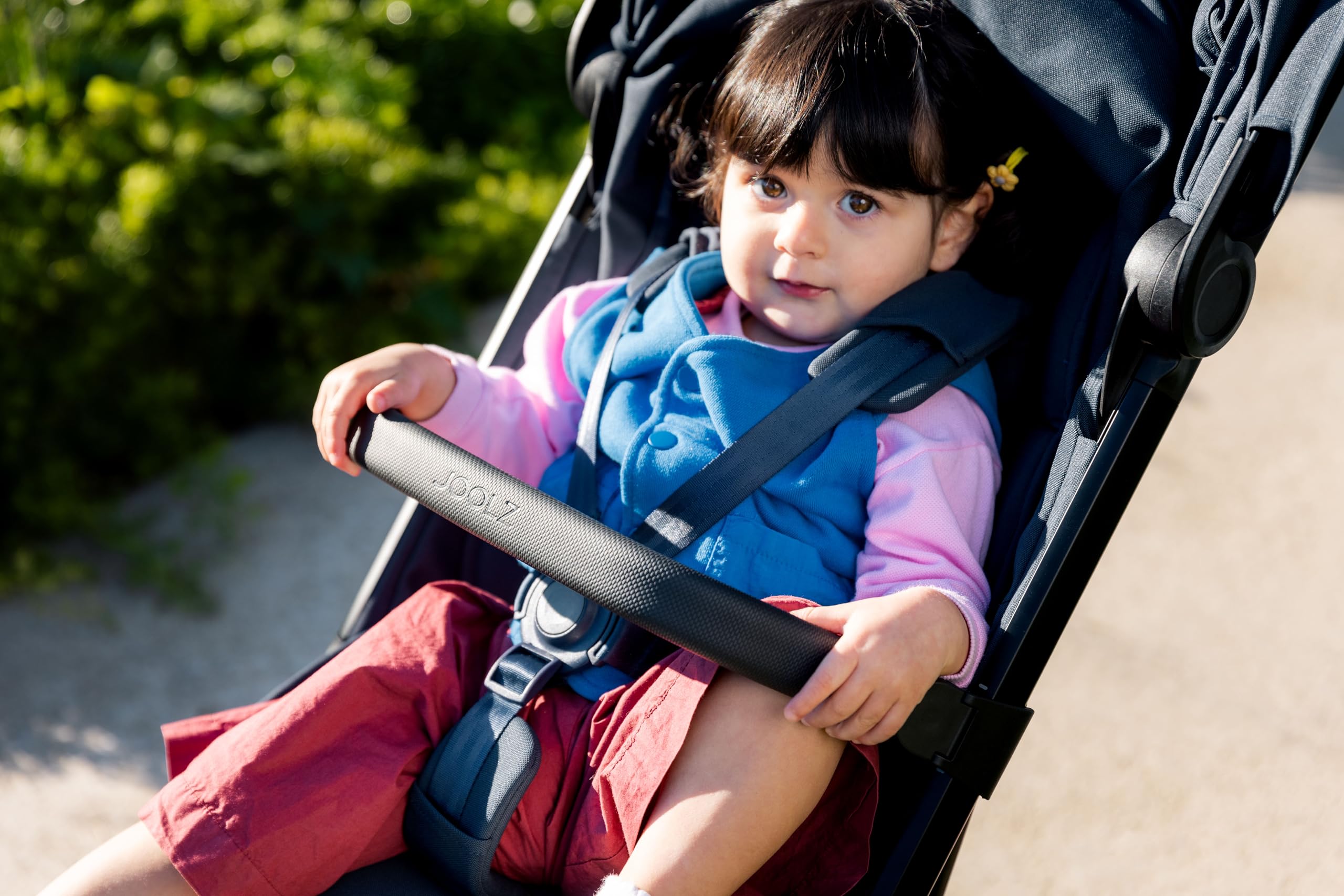 Joolz Aer2 Faltbarer Sicherheitsbügel - Einhändig zu öffnen - Passend für Joolz Aer2 Buggy - Abnehmbare - Sicheres, stilvolles & reisetaugliches Zubehör - Black Carbon