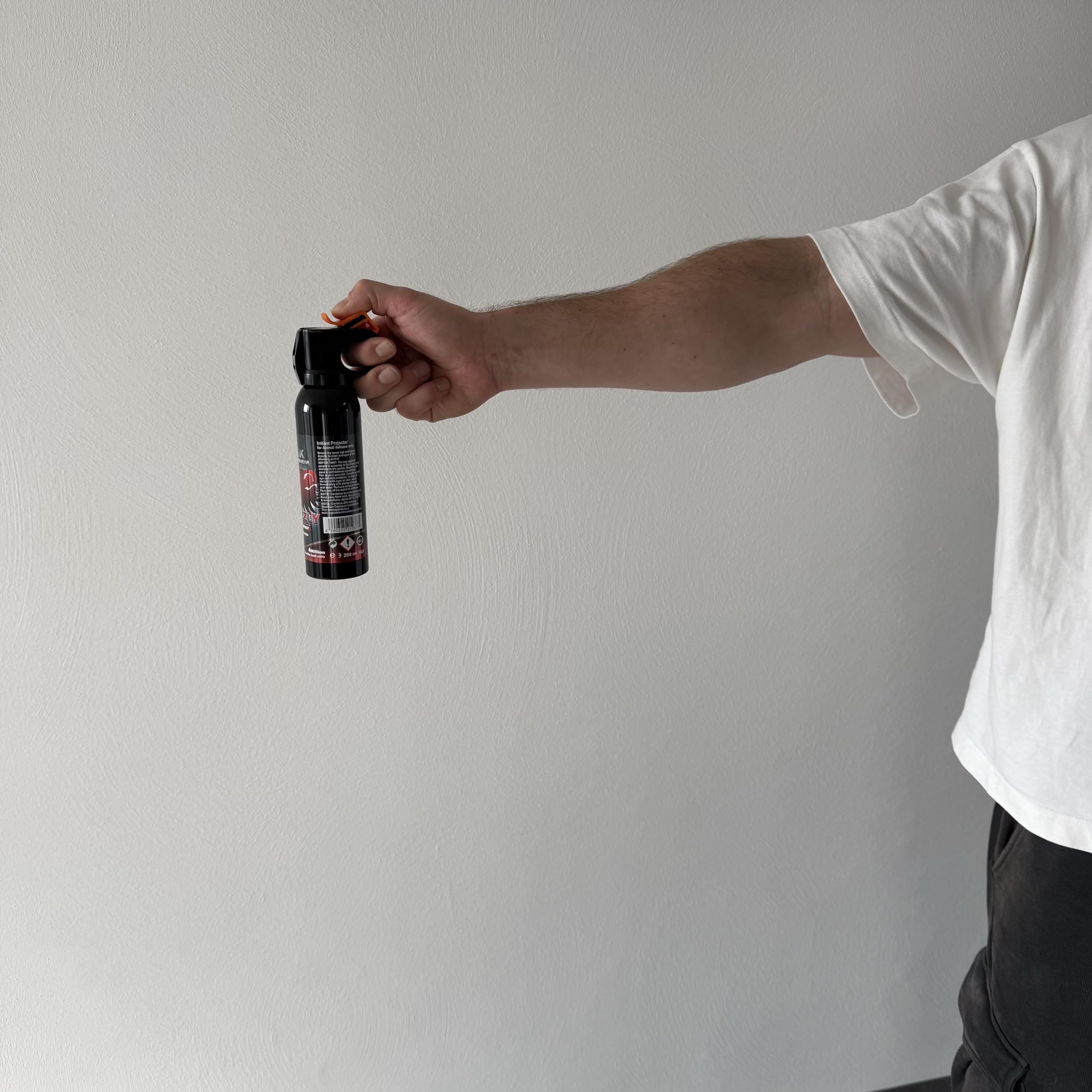 Pfefferspray VESK Grizzly Outdoor High Jet Fog Breitstrahl in verschiedenen Größen zur Heimverteidigung Selbstverteidigung extrem stark 4 Mio. Scoville Bärenverteidiger Bärenabwehrspray