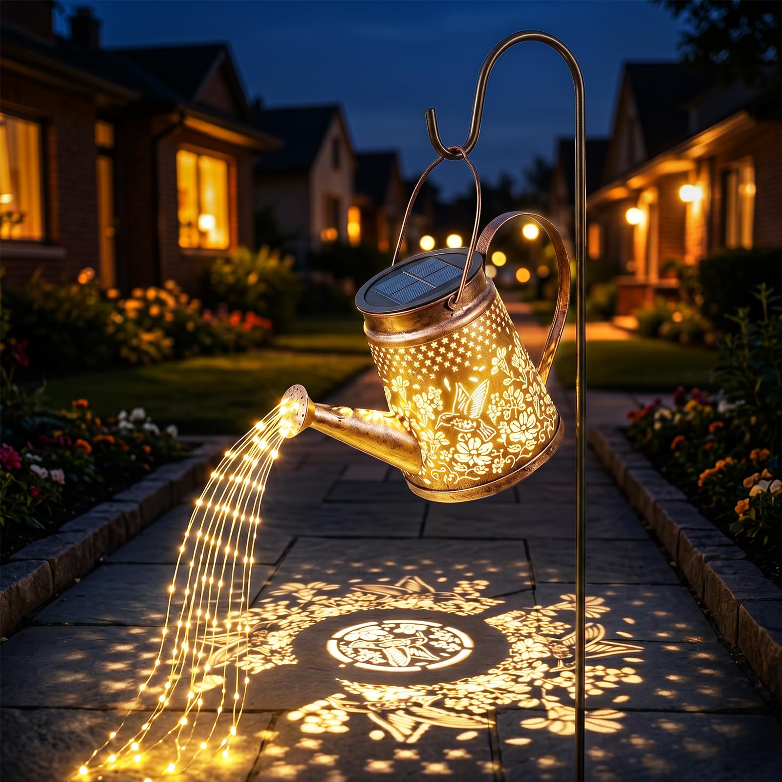 OUSFOT Lampe Solaire Jardin Exterieur Arrosoir Comprenant 6 Guirlande Lumineuse Cascade avec 90 LED, Motifs Colibris et Floraux, Lanterne Lumiere Solaire IP44 Étanche, Decoration Cour Halloween Noël