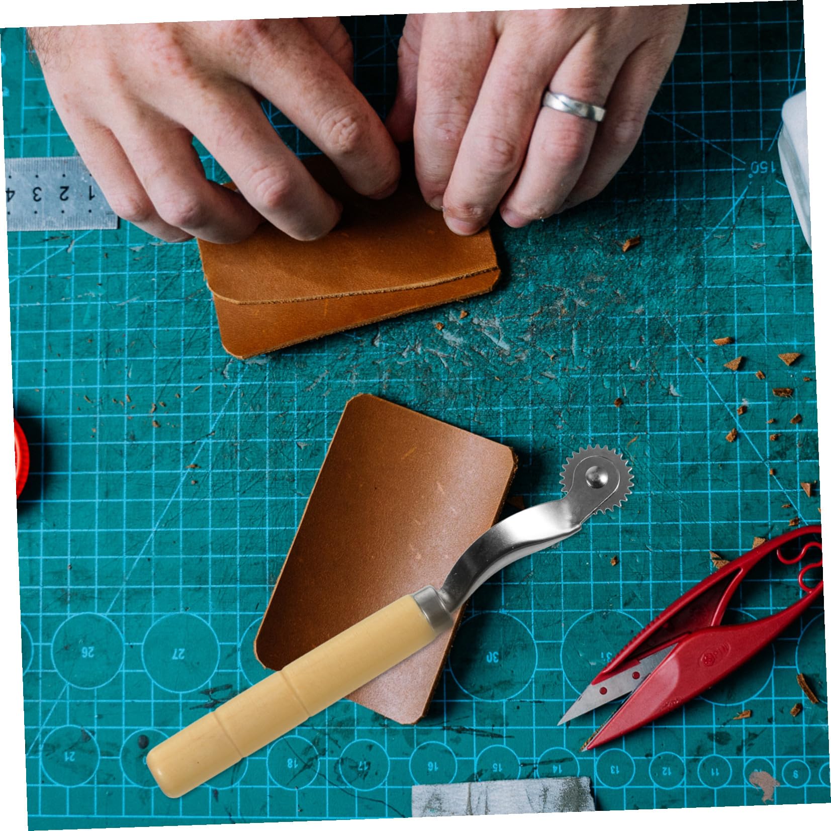 Tofficu Nählineal für Präzises Schnittmustererstellen aus Pvc und Edelstahl 14 Stück mit Kurvenmuster Lineal und Werkzeug zum Nähen für Anfänger und Designer