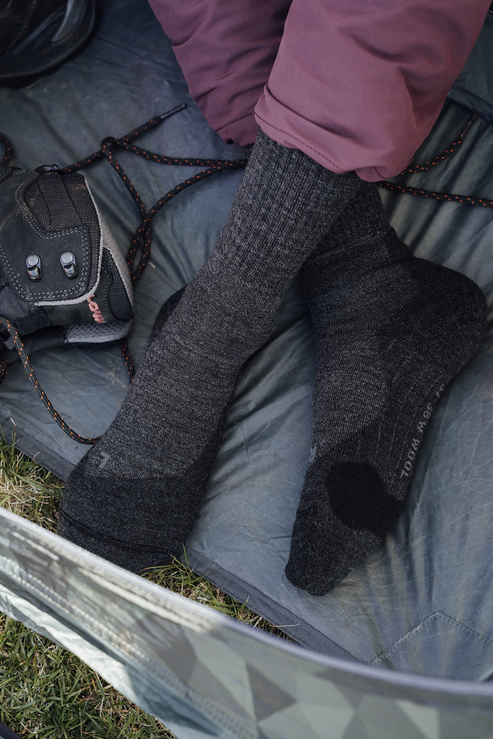 FALKE mujer TK2 Wool calcetines para senderismo amortiguación media antiampollas cálido largo mediano transpirable secado rápido regulación del clima antiolores lana hilo funcional 1 par