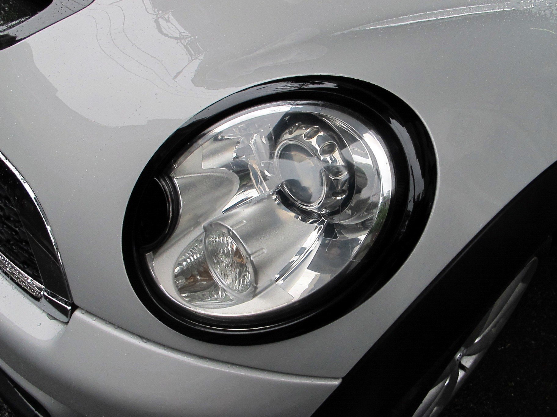navigator　R56　ブラックアッパトリム　ロアトリムセット社外品 Amazon.co.jp: ATEX 光沢ブラックヘッドライトランプトリムカバー
