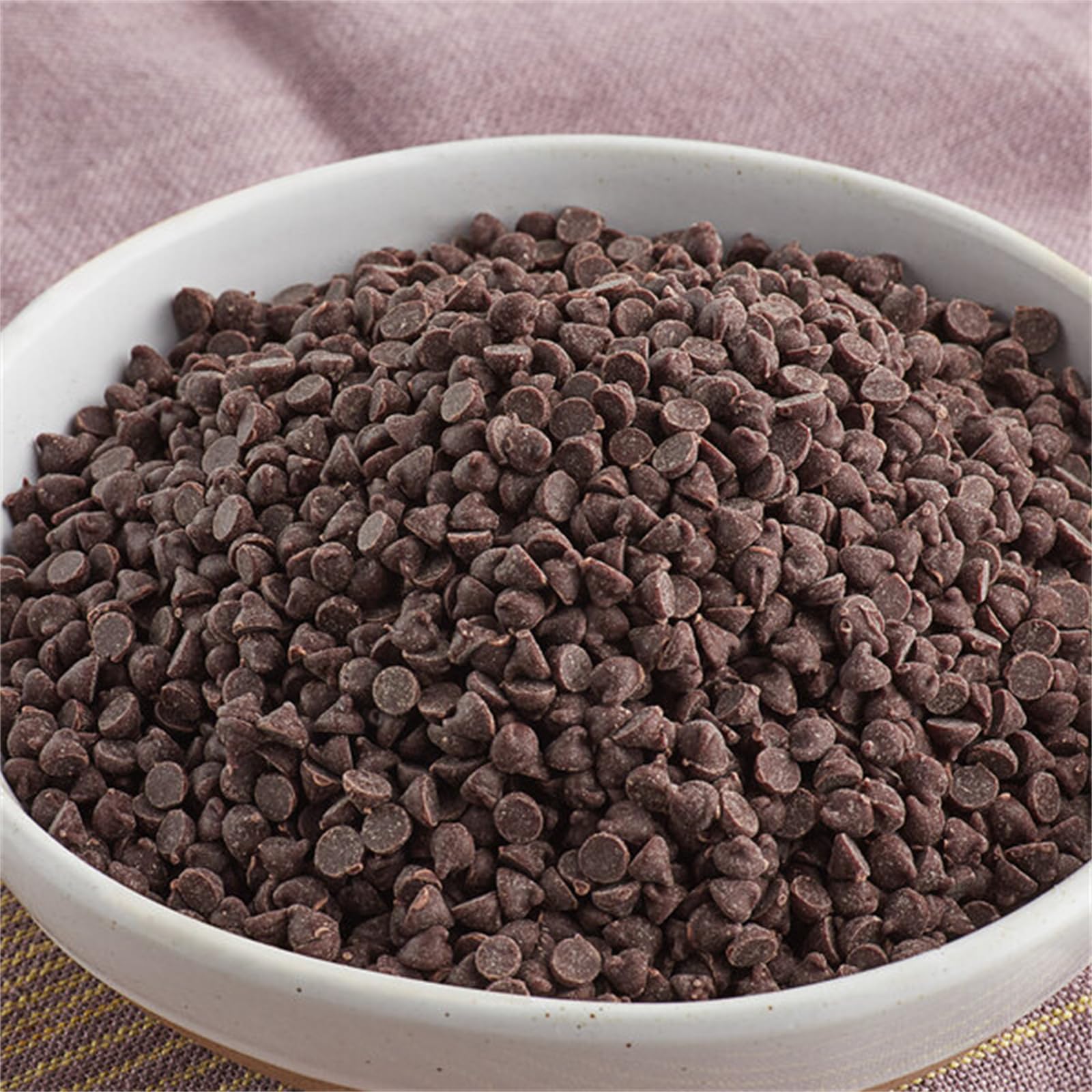 Amazon.com: Barry 10M Semi-Sweet Chocolate Chips 30 lb. WS