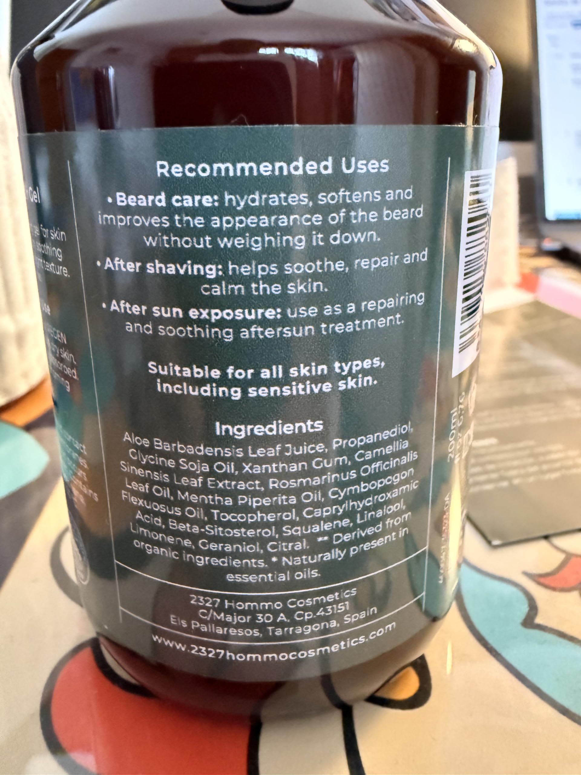 REGEN Gel Hidratante Facial Hombre Sin Grasa | Aloe Vera + Té Matcha | Piel Cansada, Cara y Barba | After Shave y Afetr Sun Refrescante | Absorción Rápida | 200 ml