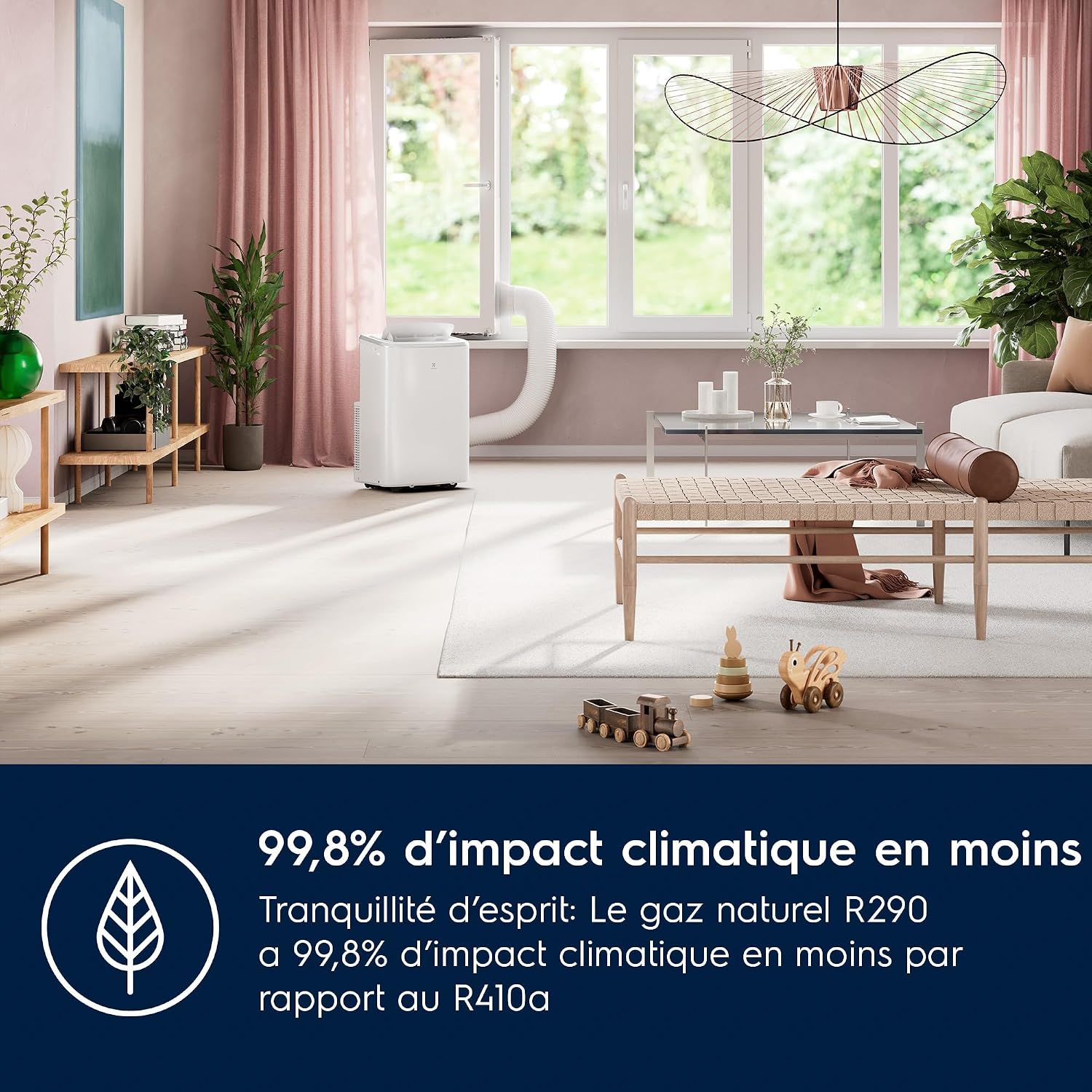 A graphic showing a leaf icon and text indicating 99.8% less climate impact with R290 natural gas compared to R410a.