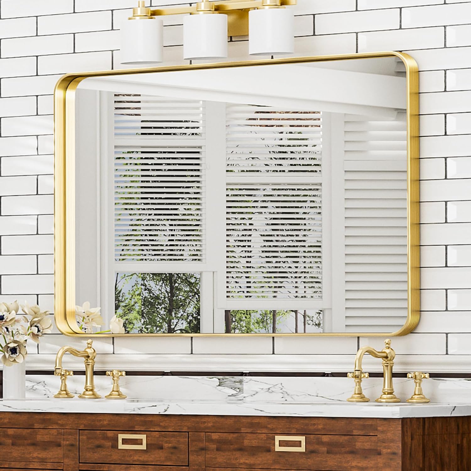 Suidia Bathroom Mirror, 30" x 40" Wall Mounted Vanity