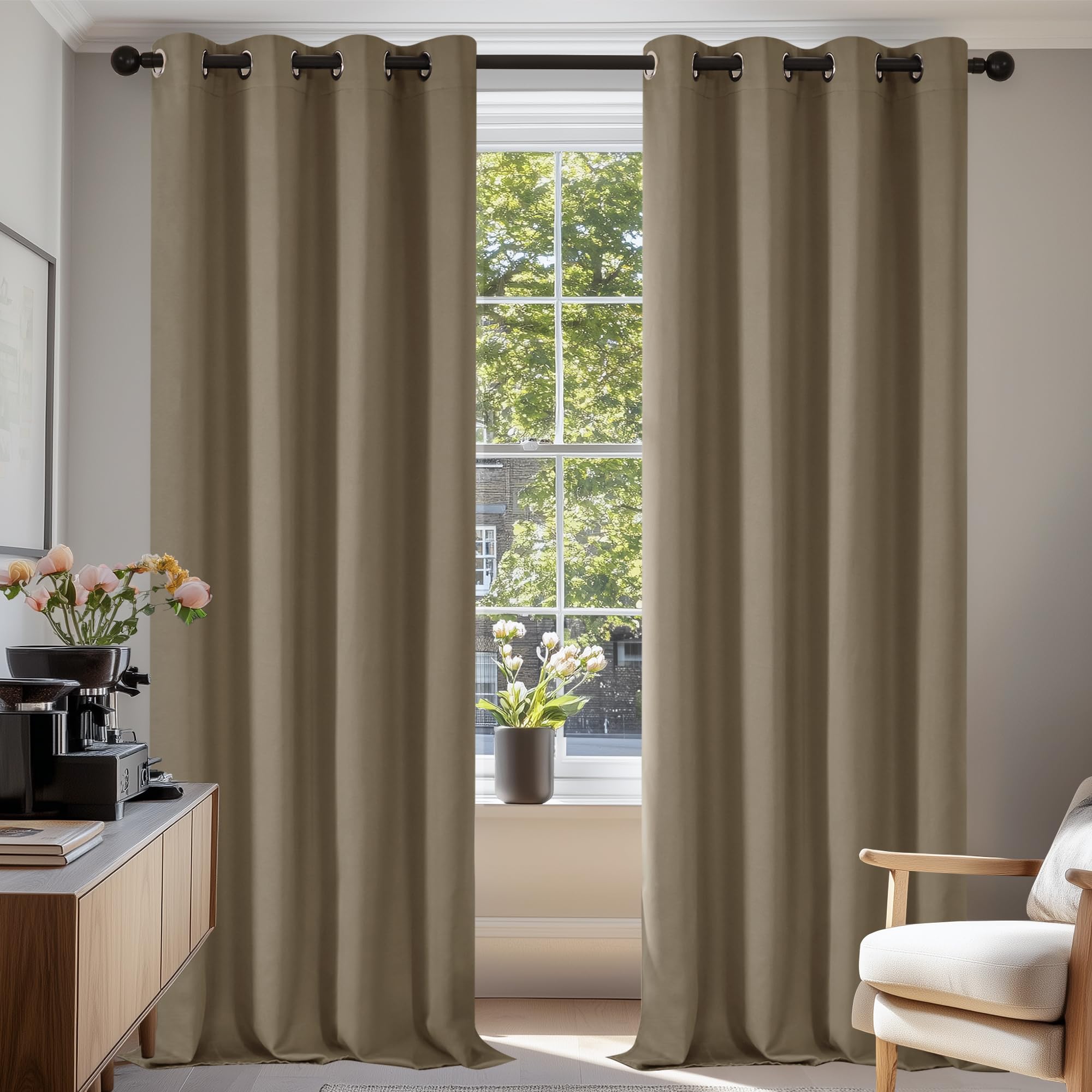 Deconovo Tende Oscuranti per Interni 2 Pezzi 229 CM Altezza, Termiche Isolanti, Anti-Rumore, con Anelli, Ideali per Camera da Letto e Soggiorno, 168x229 CM, Cachi