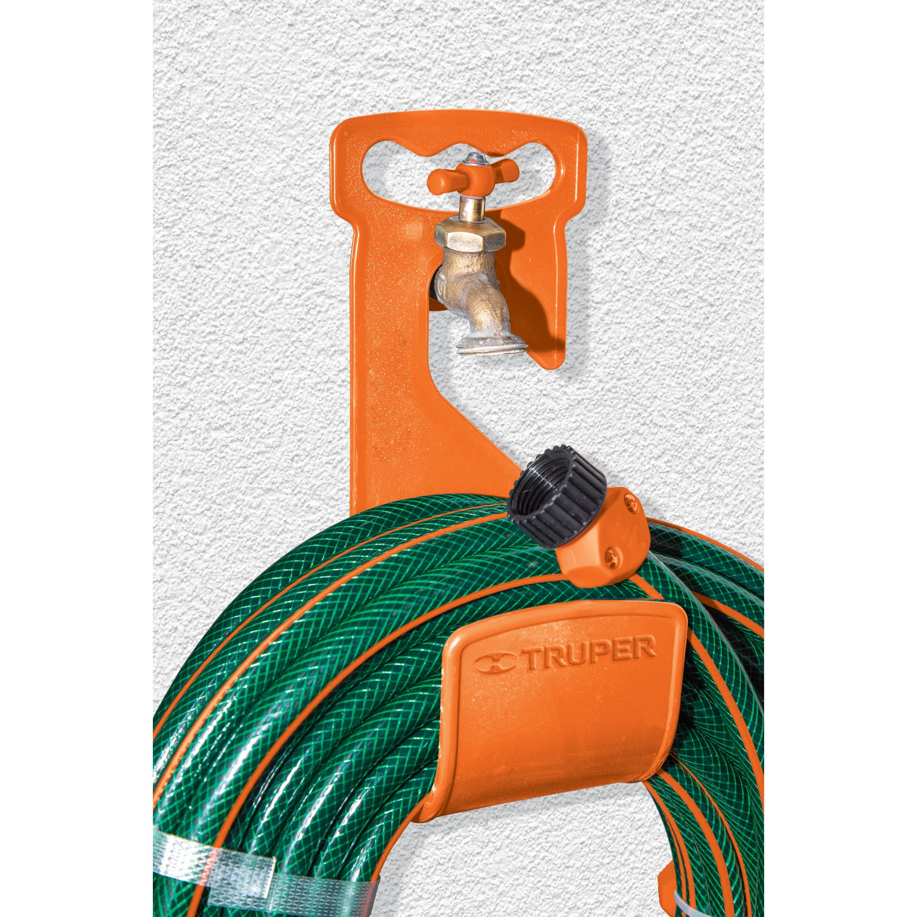 Hook plastic garden hose, black