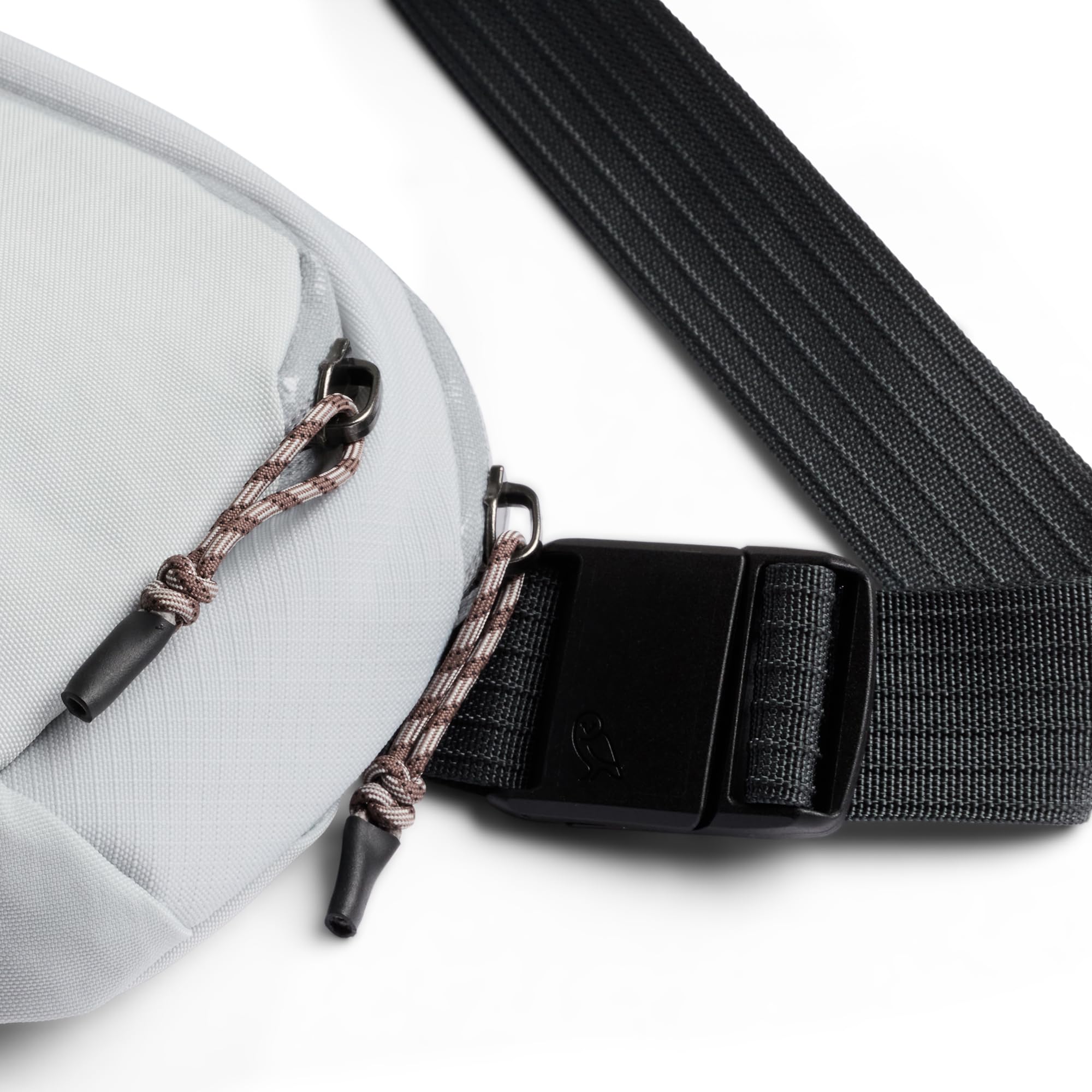 Bellroy Venture Hip Pack, Riñonera bandolera - Fog | Riñonera bandolera 1.5L para móvil, cartera y básicos del día a día