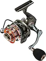 Pesca Brasil Molinete Ocelos 2000 7+1 RB, Relação de Recúo 5.5:1, Drag De 9 kg, Material Em Carretel Em Alumínio, Rolamentos Em Aço E Pinhão Em Latão Maciço, Com Engrenagens Em Zamac De Alto Impacto