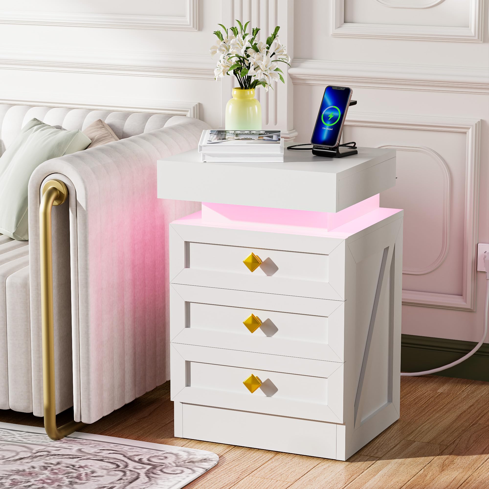Comodino Camera da Letto con Presa Elettrica, 2 AC 2 USB Comodini Moderni con Luce LED RGB, Comodino in Legno 3 Cassetti e Couvercle Coulissant, Soggiorno Studio, Bianco 35cm Larghezza