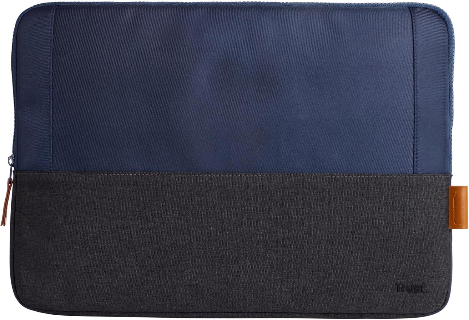 Trust Lisboa Laptop Sleeve 16 inch, Made from Recycled Plastic, Durable Slim Padded Laptop Case Cover for Men, Women, College, MacBook, HP, Dell, Asus, Lenovo, Travel, Work, Business - Blue