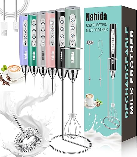 Nahida Espumador de leche de mano para café con soporte, mezclador de espuma de bebida recargable con 3 cabezales, 3 velocidades, agitadores