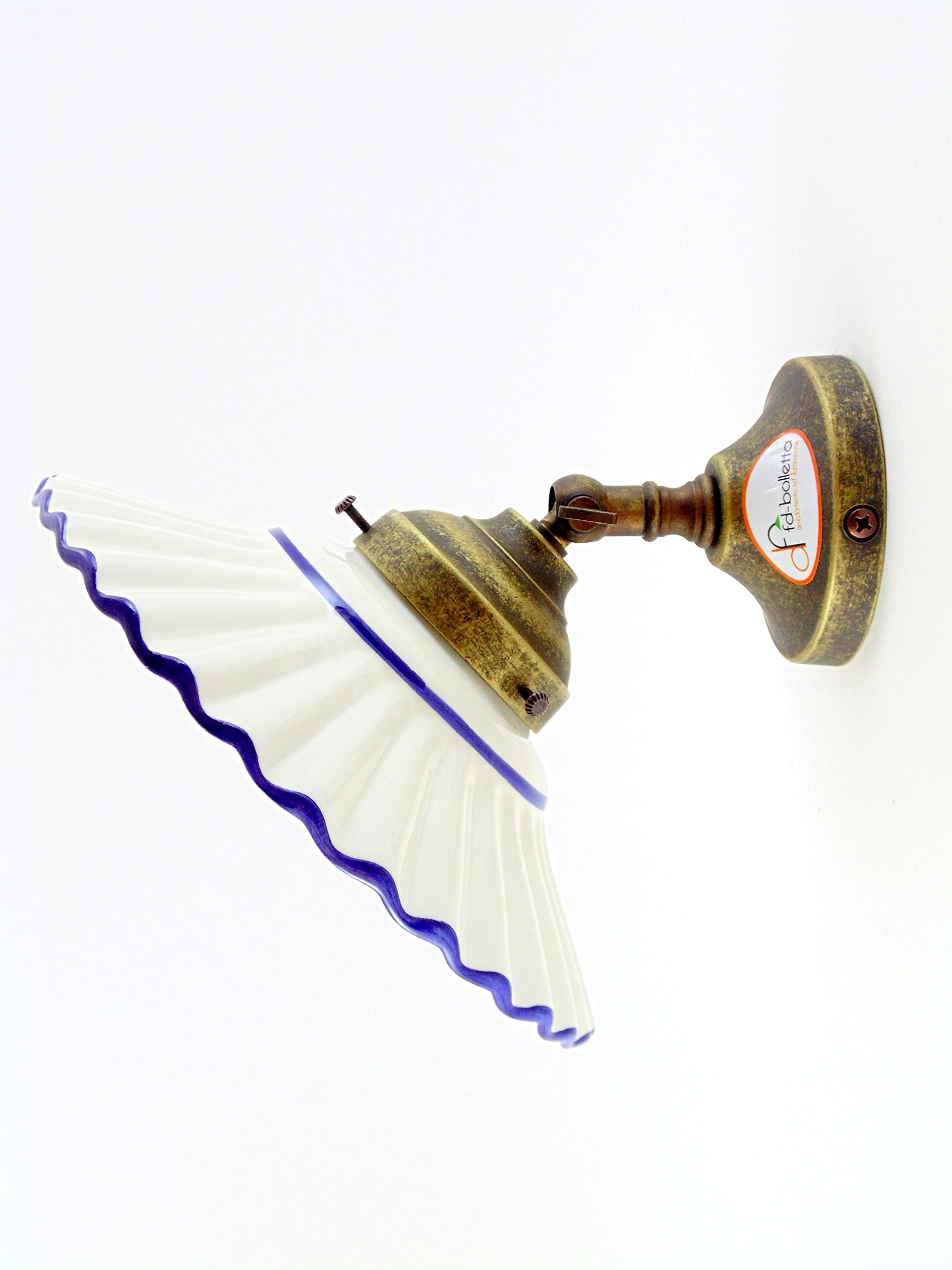applique ottone da parete,lampada vintage,lluminazione per interni,paralume ceramica blu an16.Misure:Sporgenza16,5cm,Ø piatto 19cm,Ø base 8cm