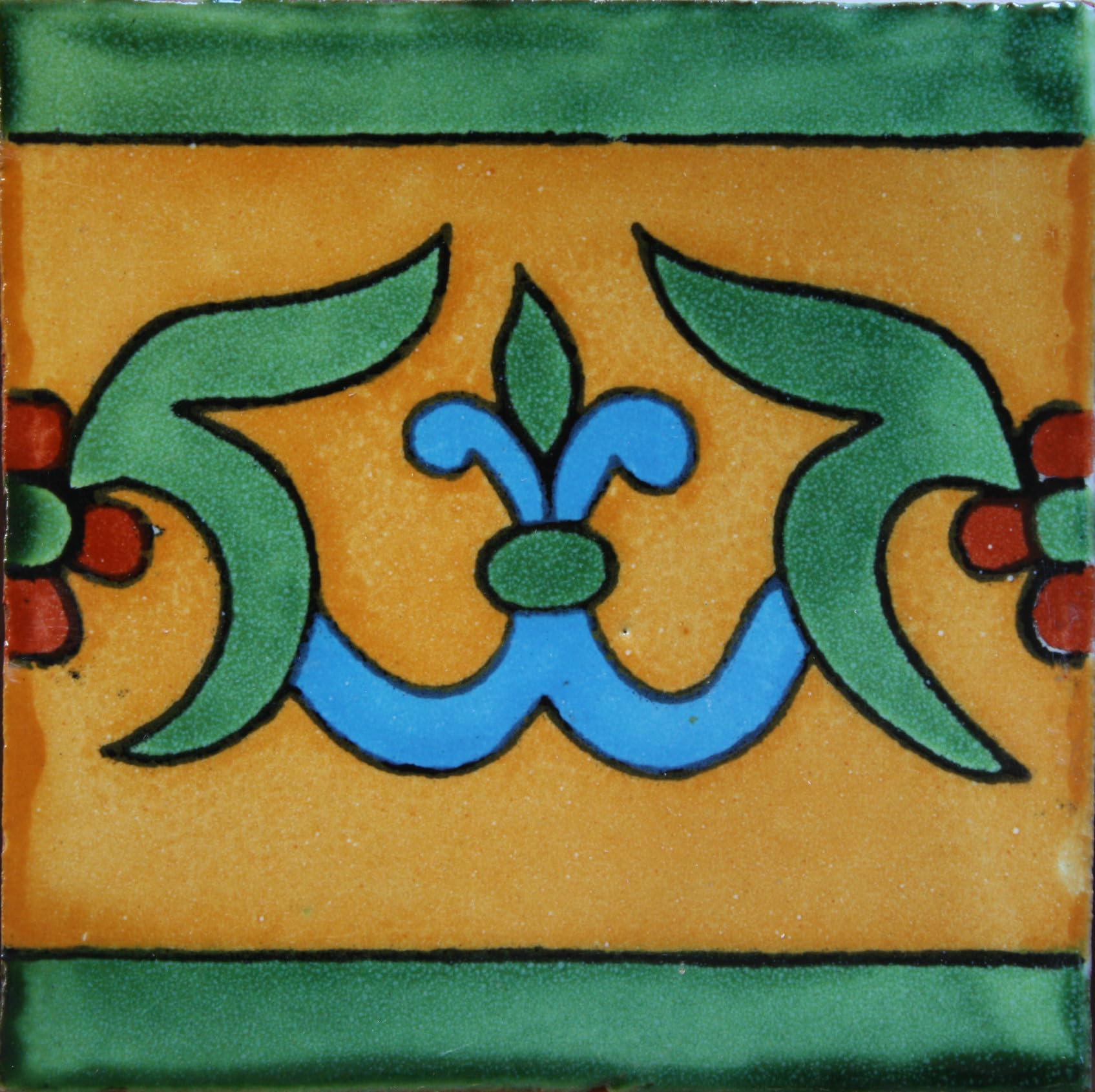 Tuile mexicaine Talavera en argile fleur jaune 5x5 cm par Fine Crafts & Imports