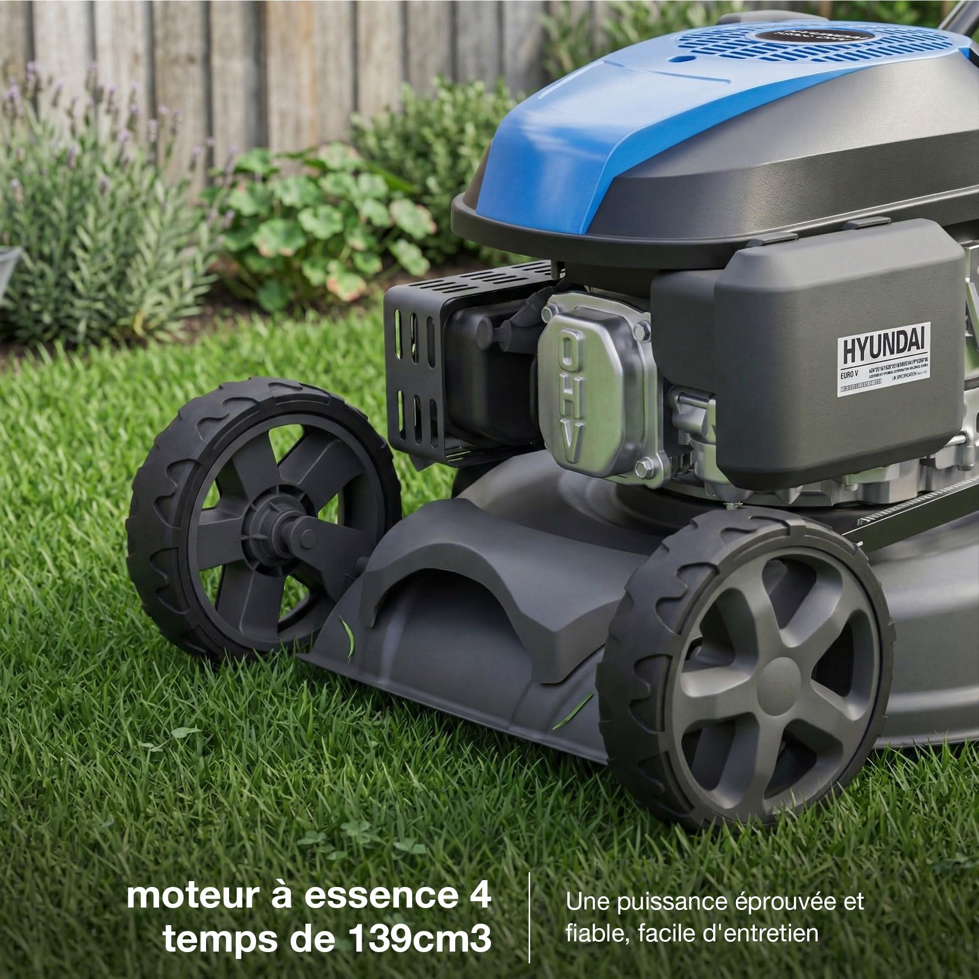 Hyundai Tondeuse à Gazon Thermique Autotractée Noire 43 cm, Démarrage Électrique, Moteur 139 cm3 3,7 CV, Coupe 4-en-1 Mulching, Garantie 3 Ans - HYM17150SPEX