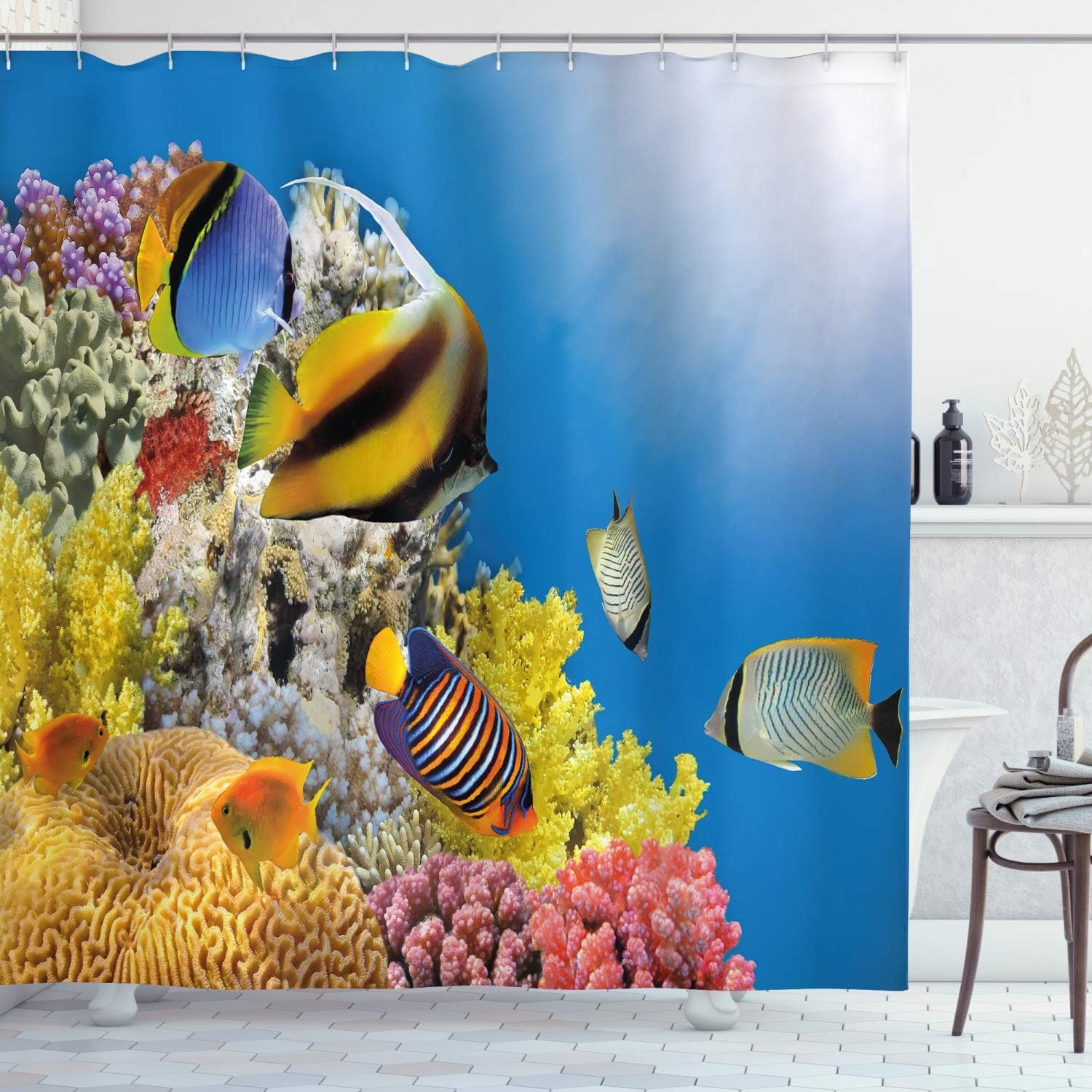 Rideaux salle de bain tissu océan tropical pour une ambiance spa
