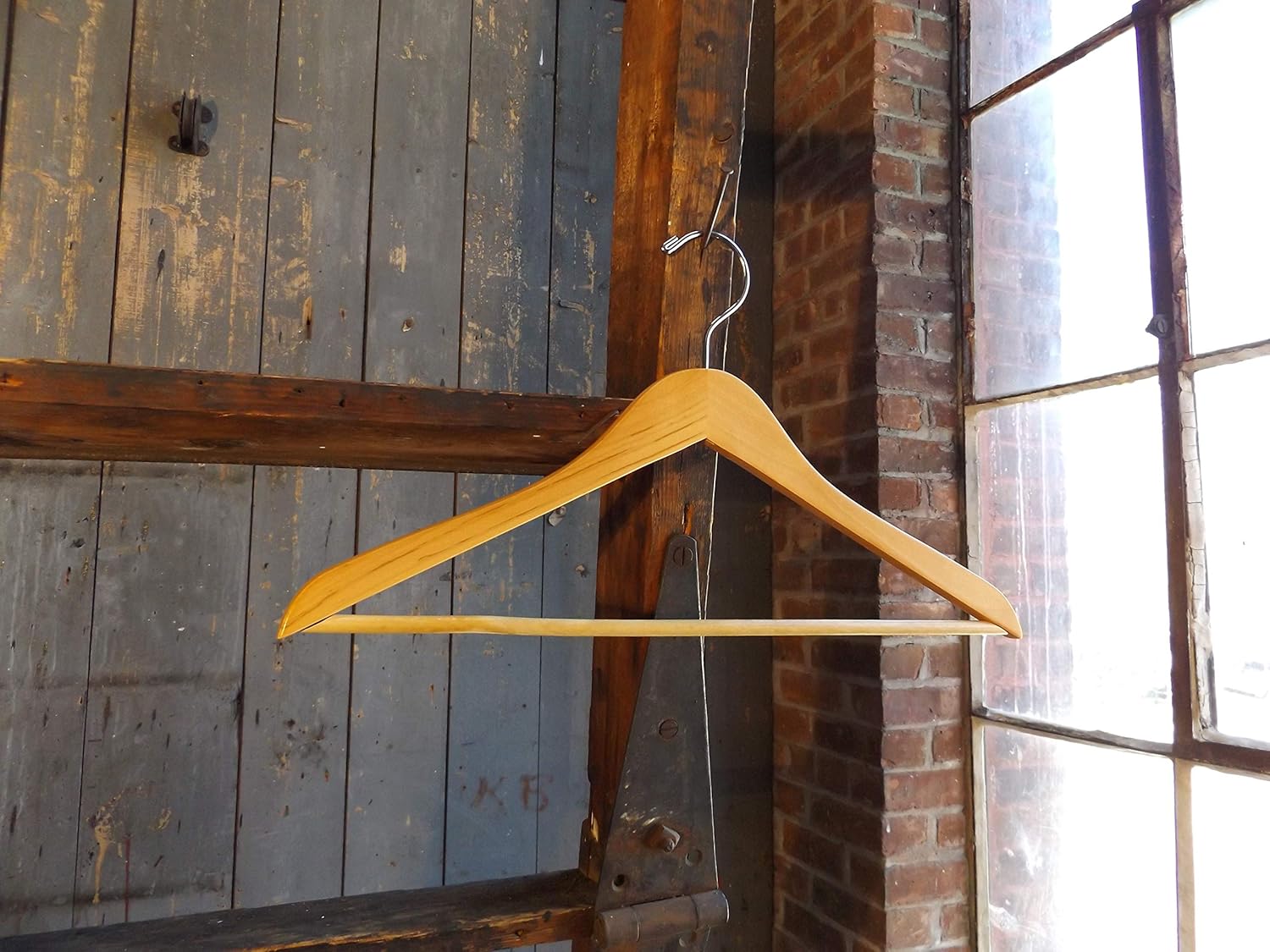 NAHANCO 8017CHHU 17” Flat Wooden Suit Hanger with Chrome Hook, Natural (Pack of 25)