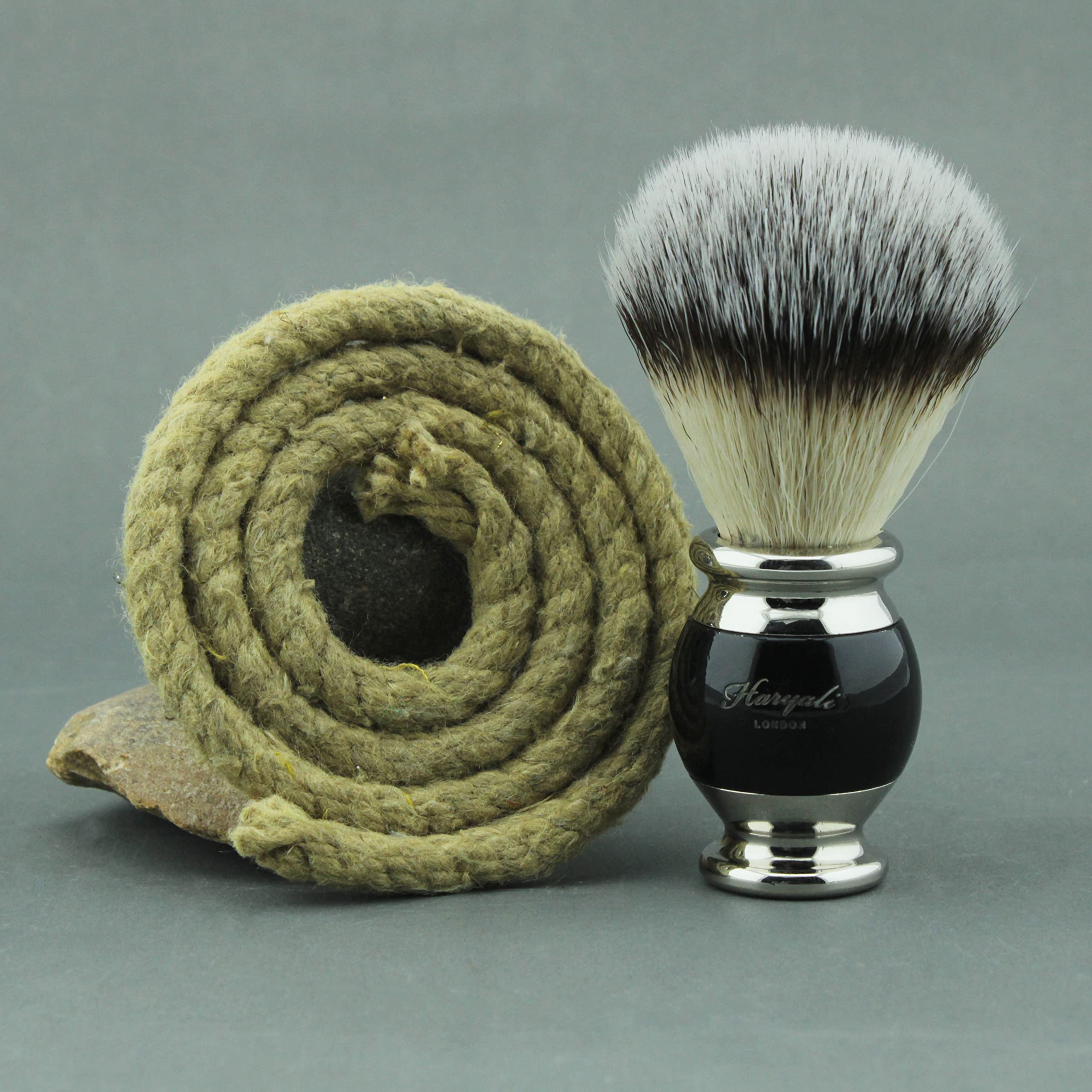 Haryali London 5-teiliges Rasierset für Herren, 5 Rasierer mit synthetischem Dachshaar, Rasierpinsel, Ständer und Seife, perfektes Set für Männer