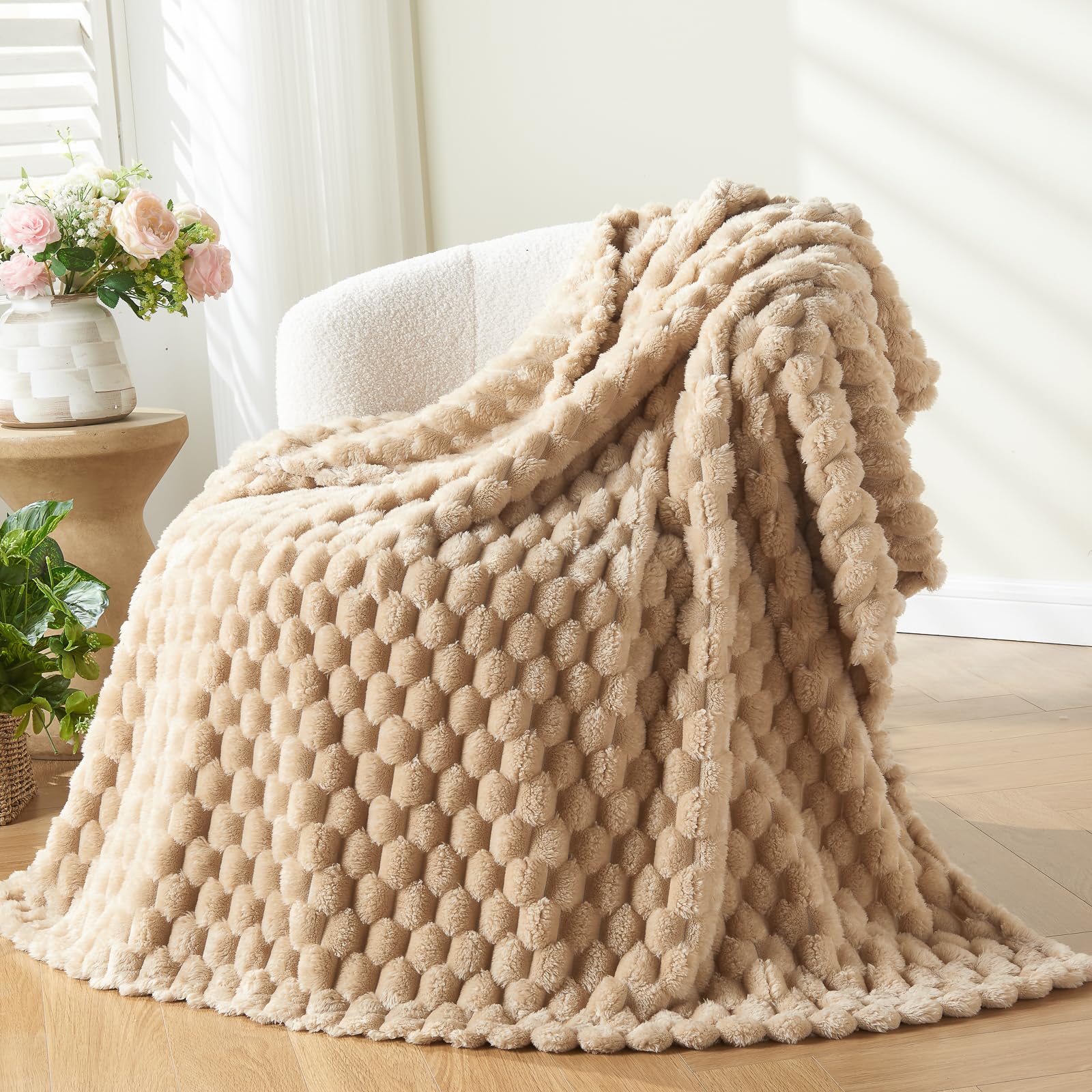 NEWCOSPLAYSuper Soft Throw Blanket Brown Premium Silky Flannel Fleece 3D Clouds Stylish Jacquard Lightweight Bed Blanket All Season Use 350GSM (Brown, Throw(50"x60"))