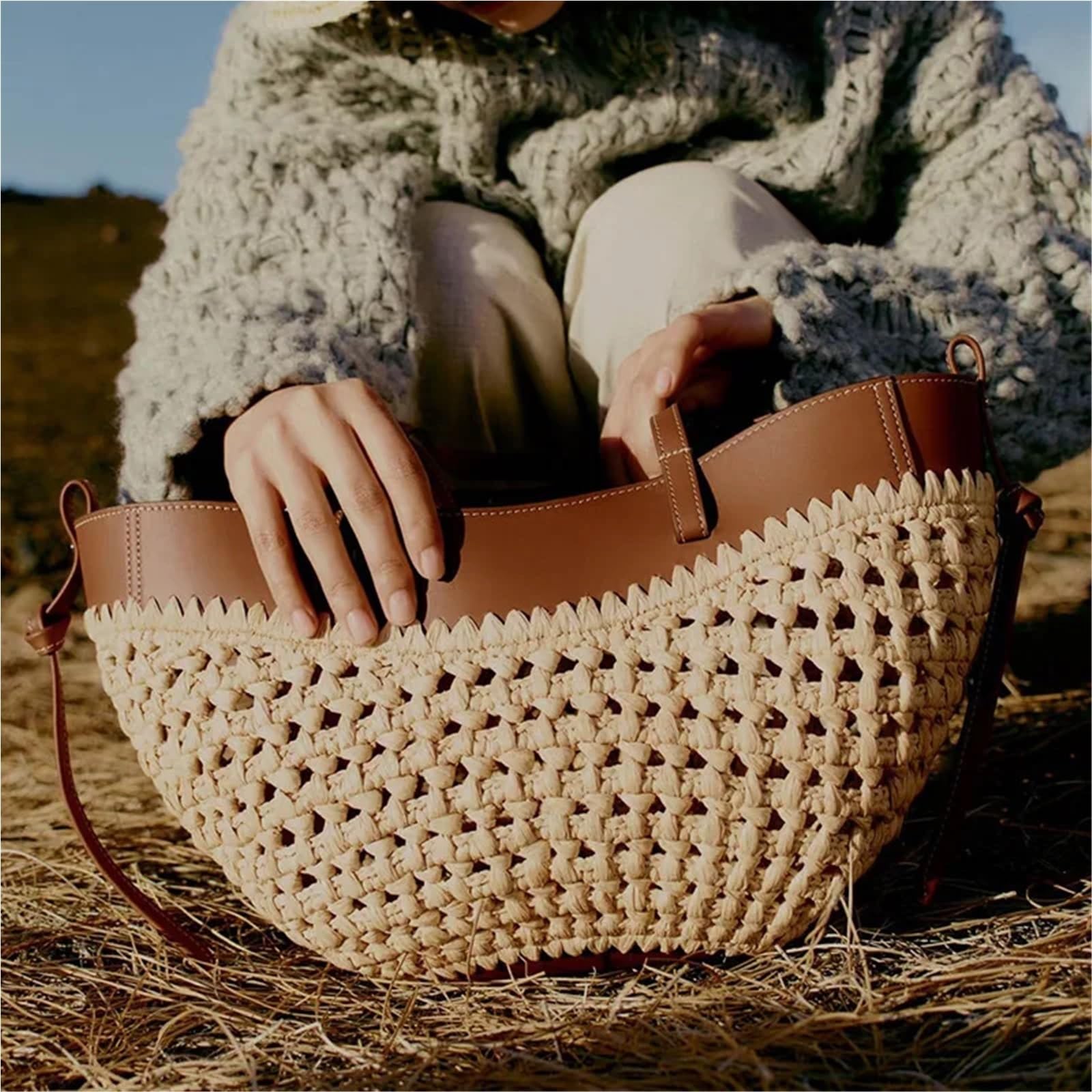 Generisch gewebte tasche Große Kapazität Stroh Tasche Mode Hohl Gewebt frauen Knödel Sommer Berufung Strand Schulter Handtasche