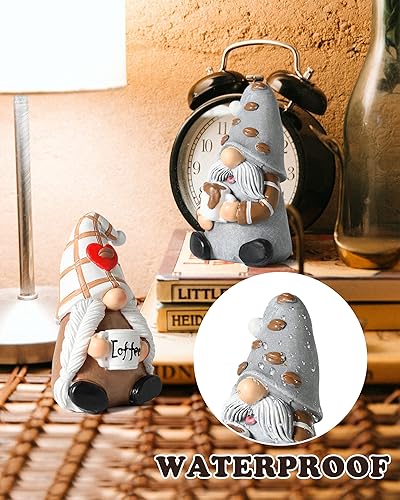 Miniatura 3 de iStatue Gnomos de café Juego de 2 figuras coleccionables suecas de resina de 4 pulgadas para parejas y cafeterías, accesorios para decoración de