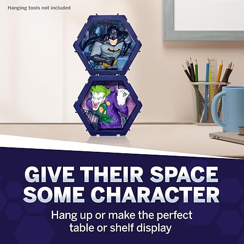 Miniatura 4 de PODS 4D DC Batman  Figura única de cabeza de bobble coleccionable conectable que irradia de su mundo en el tuyo  Pantalla de pared o estante