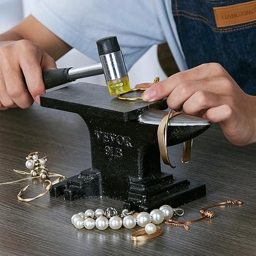 Miniatura 8 de VEVOR Yunque de un solo cuerno, yunque de acero fundido de 9 libras, Yunque de cuerno redondo resistente de alta dureza, herrero, diseño compacto y