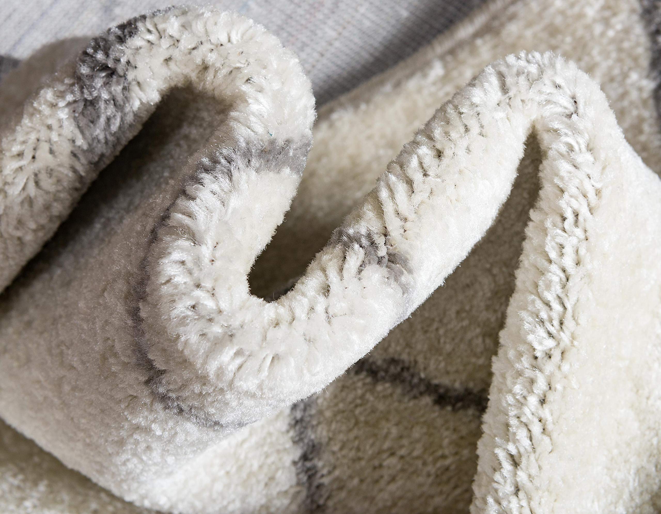 Unique Loom Trellis Frieze Collection Area RugModern Morroccan