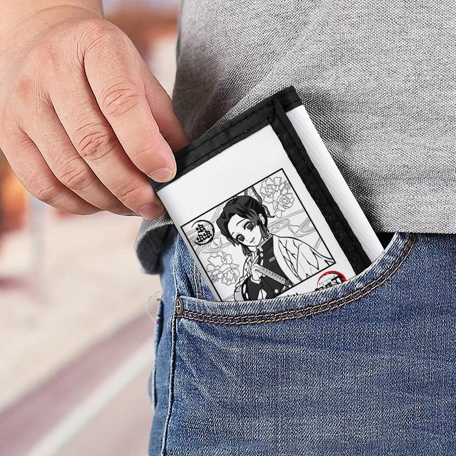 Amazon.co.jp: 三つ折り財布 鬼滅の刃 虫柱 胡蝶 しのぶ 財布