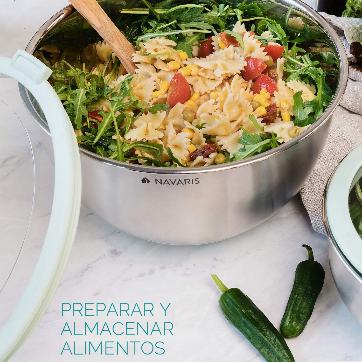 Navaris Set de 3 Cuencos de Acero Inoxidable - Juego de Boles con Tapas para Preparar Servir almacenar Comida y Ensalada - 3 tamaños - Verde Menta