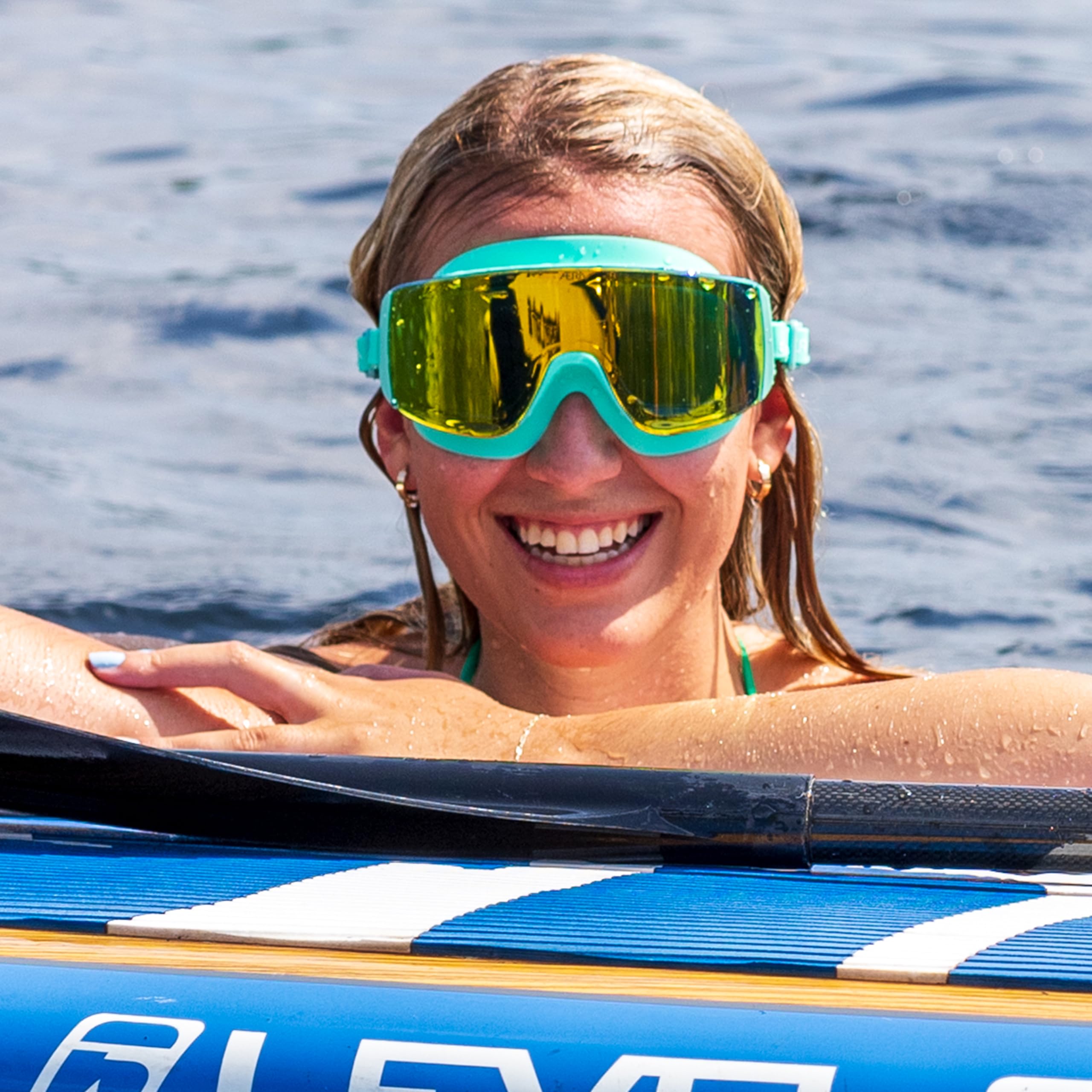 ÆRA Frameless Ultralight™ Occhialini da Nuoto, Lenti Nanotech Anti-appannamento, Protezione UV 100%, Surf, SUP, Jet Ski, Waterski, Open Water Water