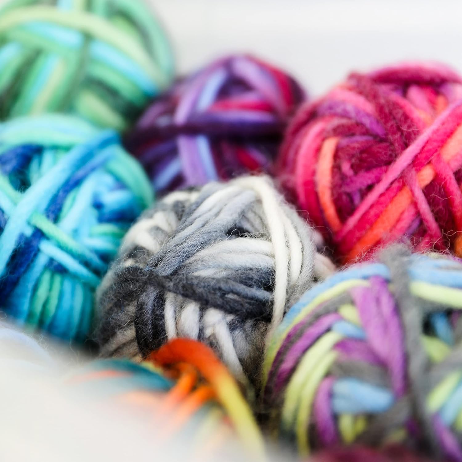 Gründl 2614/42 Coloured Felt Wool Value Pack: 10 Balls 50 g Each, Wool, Aqua Multicolor, 31 x 32 x 6 cm