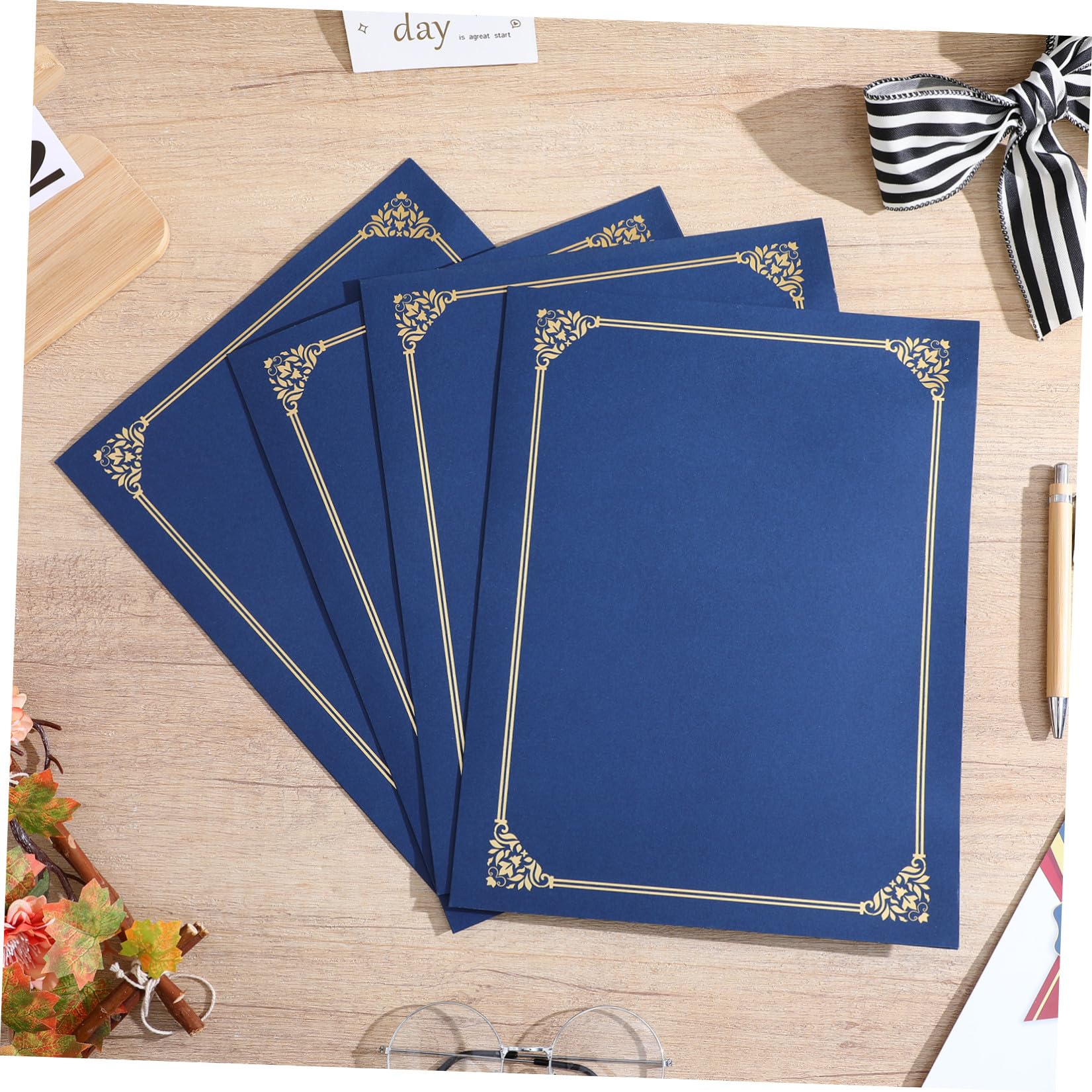 30 Pezzi Copertina per Certificati 8, 5x11 in Carta Bordo Oro