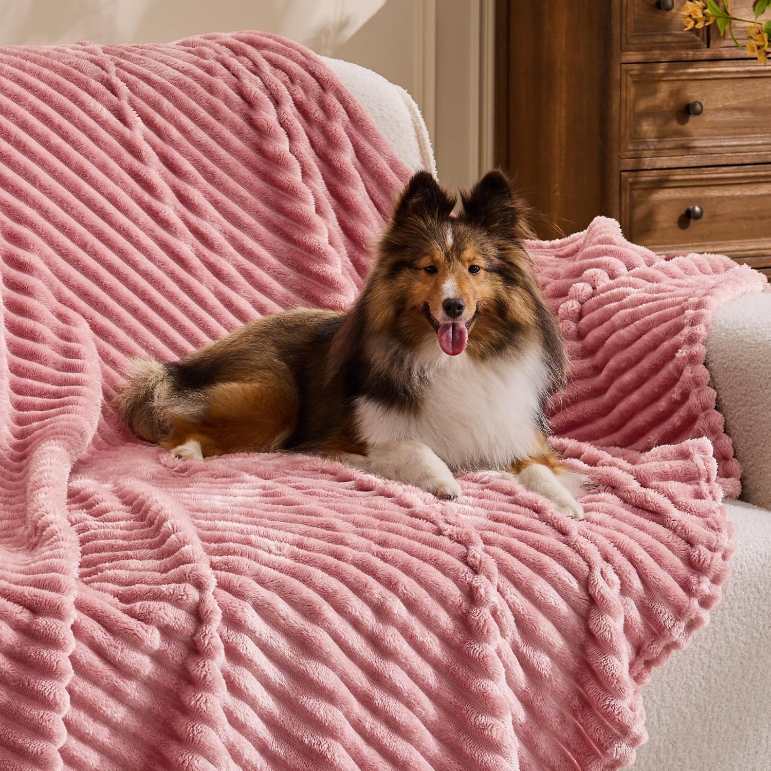 BEDELITE Fleece Throw Blanket for Couch – 3D Ribbed Jacquard Soft and Warm Decorative Fuzzy Blanket – Cozy, Fluffy, Plush Lightweight Pink Throw Blankets for Bed, Sofa, 50x60 inches - Image 3