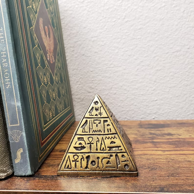 Estatua Pirámide Egipcia de Bronce 3.5 pulgadas miniatura 7