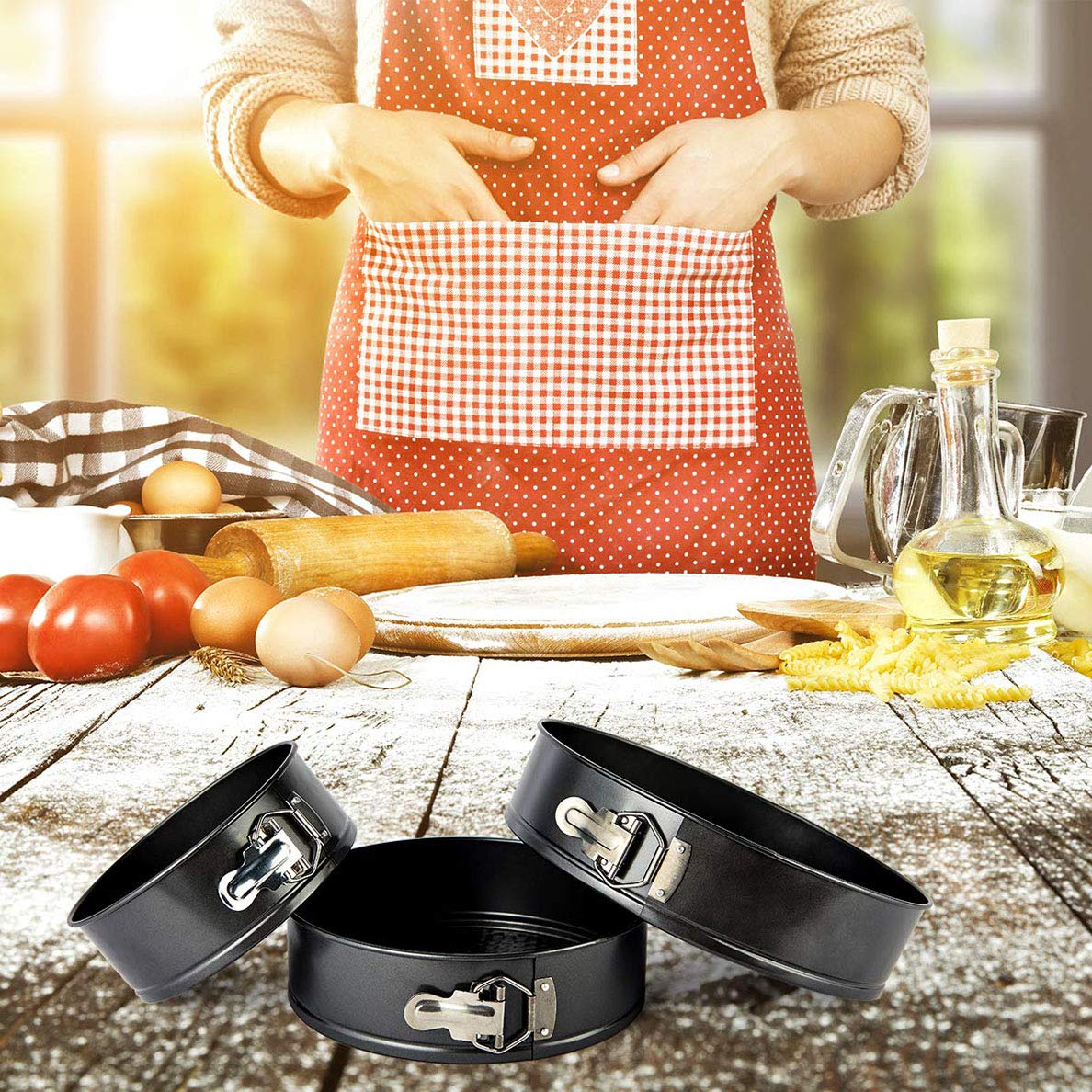 Set di 3 teglie Rotonde Antiaderenti e a Prova di Perdite, Teglia da Forno Rotonda,con Fondo Piatto, con RivestimentoAntiaderente,colore nero(18cm/20cm/22cm)