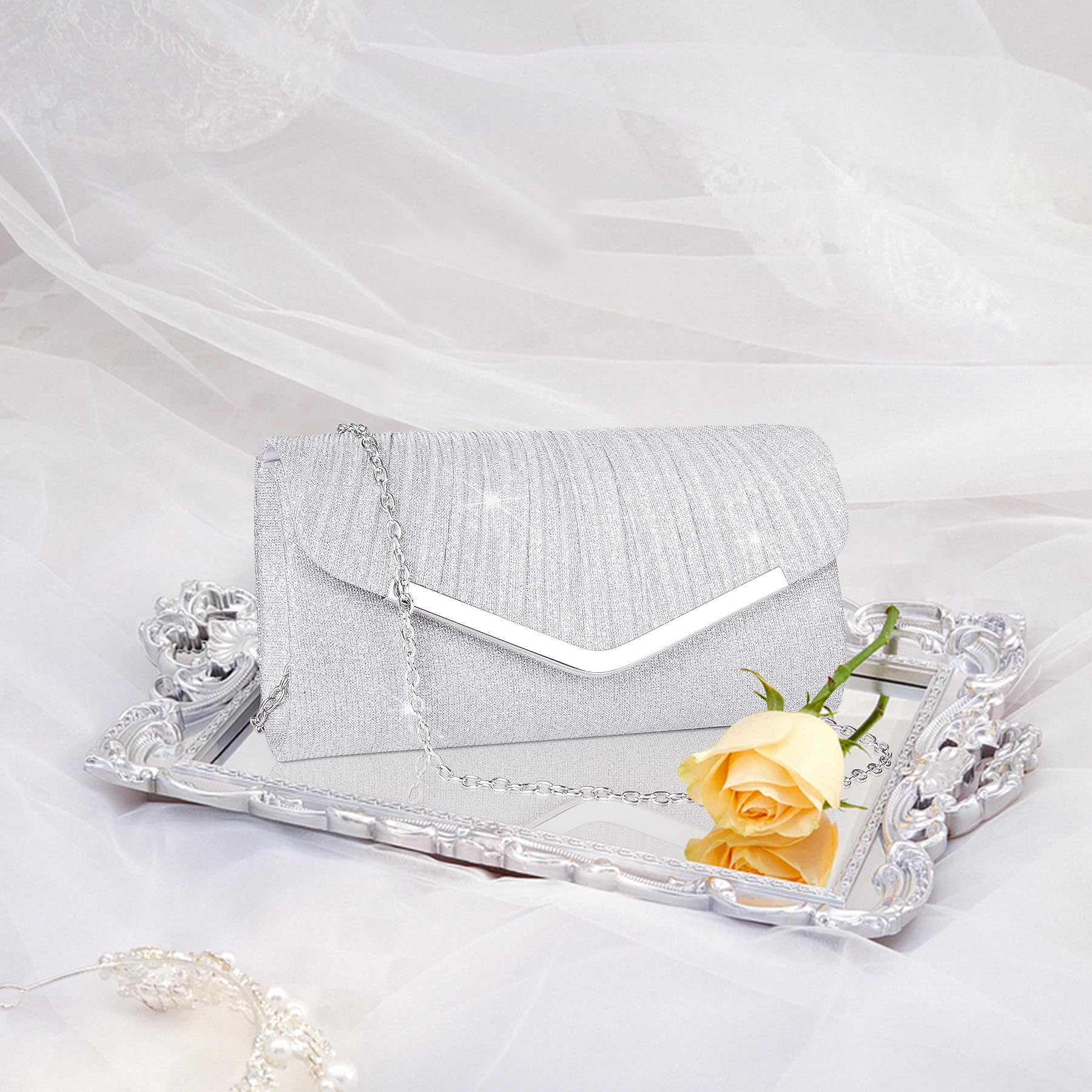 Larcenciel Sac a Main Femme, Pochette Enveloppe Plissés à Paillettes Tendance Avec Chaîne, Pochette Argent Brillant Sac Soirée Cabas Sacoche Bandoulière pour Fête, Mariage, Cérémonie, Date,22x11.7x5cm