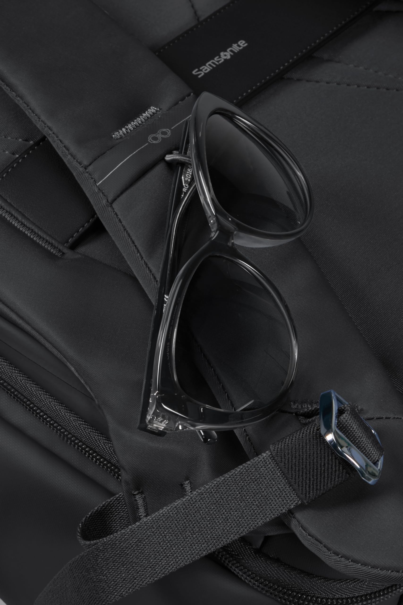 Samsonite Workationist - Sac à Dos Ordinateur Portable avec commentaires de vêtements 15,6 Pouces, 43 cm, 17,5 L, Noir (Noir)