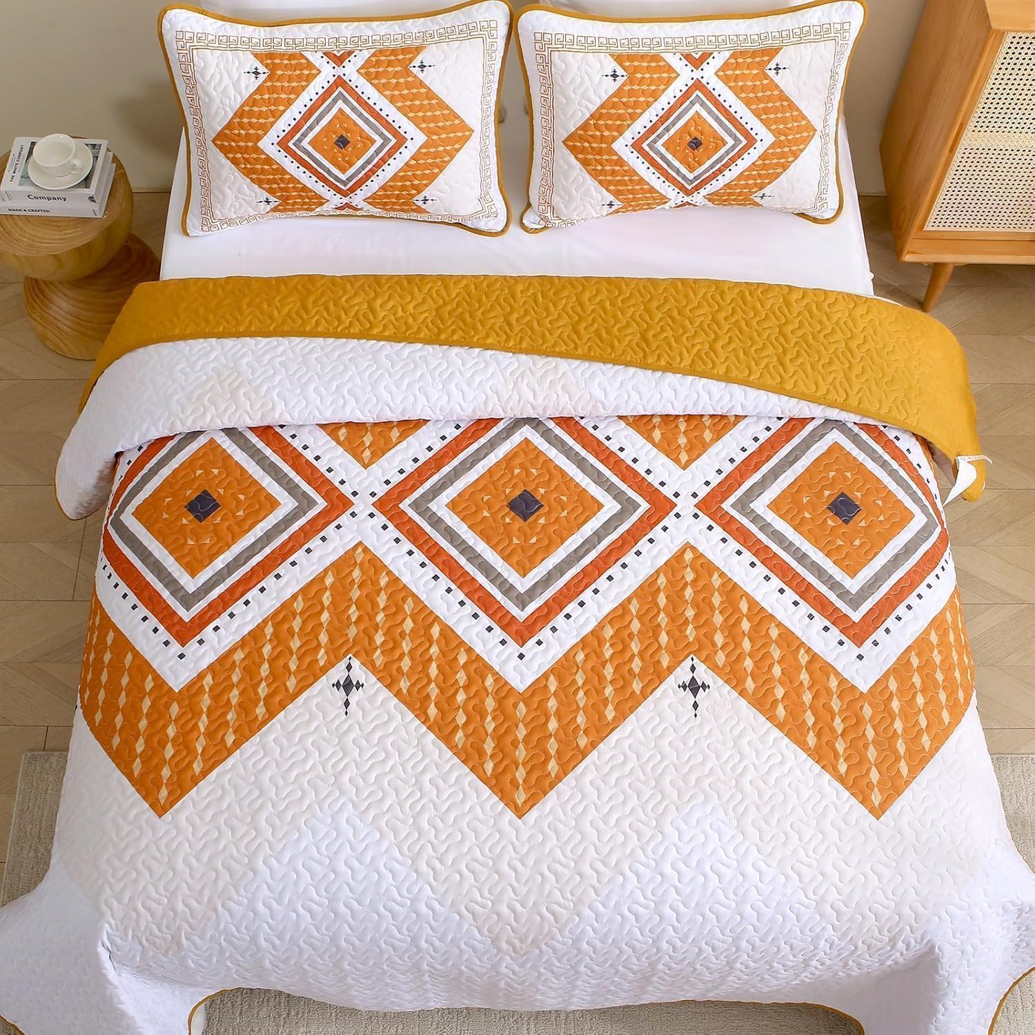 Boho Quilt Set King Size, Aztec Texture Coverlet Burnt Orange Bedspread Bohemian Bed Cover,Western Coverlet Microfiber Soft Lightweight Bedding Sets for All Seasons (106"×92")