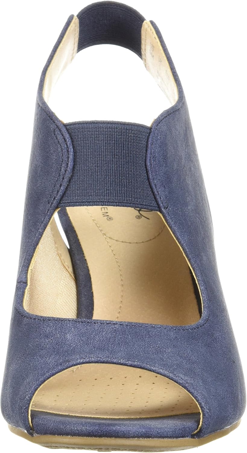 LifeStride Women's Celestia Pump